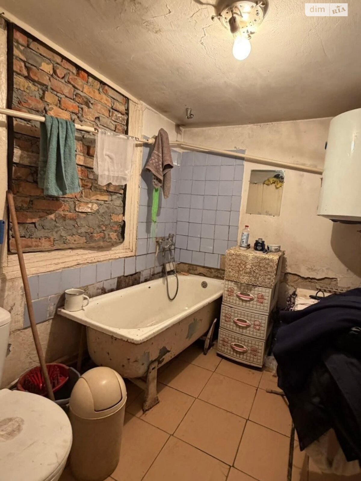 одноэтажный дом с гаражом, 106.5 кв. м, дерево и кирпич. Продажа в Почаеве фото 1