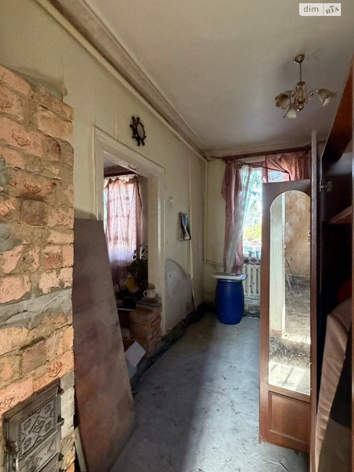 одноэтажный дом с гаражом, 106.5 кв. м, дерево и кирпич. Продажа в Почаеве фото 1