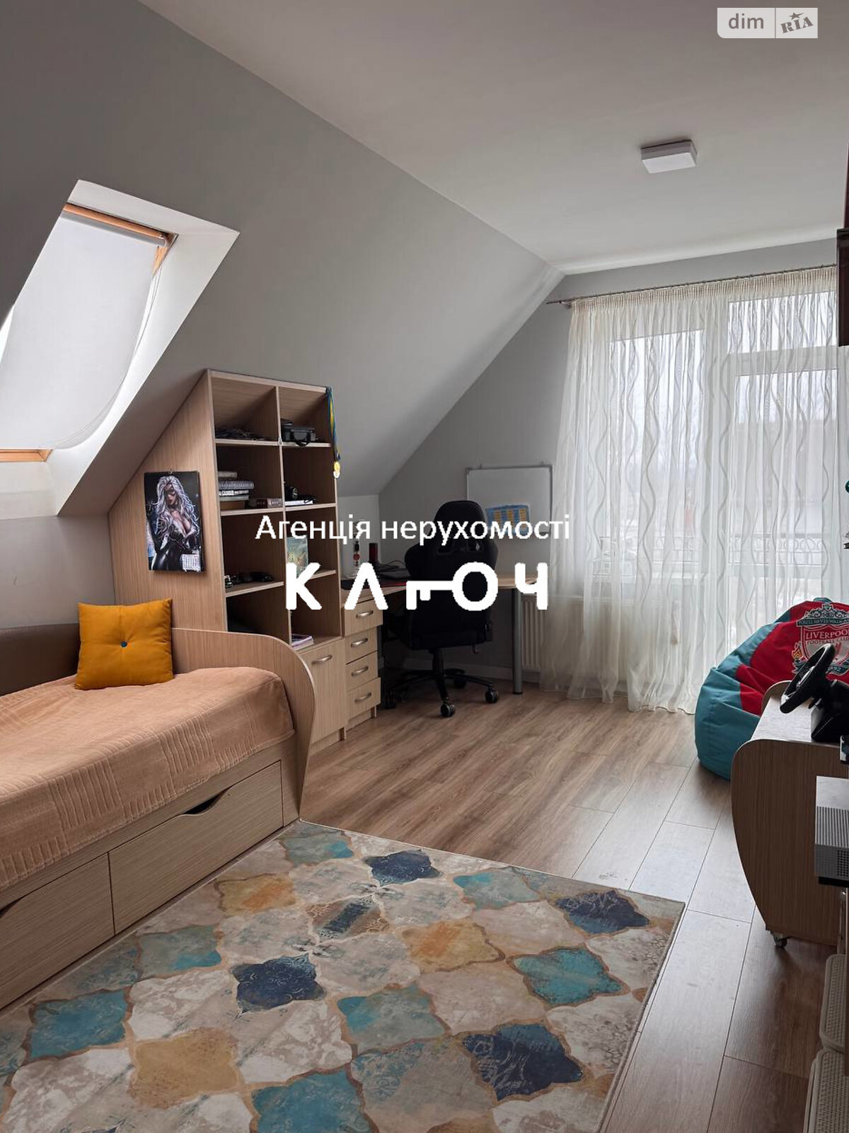 двоповерховий будинок з балконом, 262.8 кв. м, блочно-цегляний. Продаж у Підгайцях фото 1 двоповерховий будинок з балконом, 262.8 кв. м, блочно-цегляний. Продаж у Підгайцях фото 1