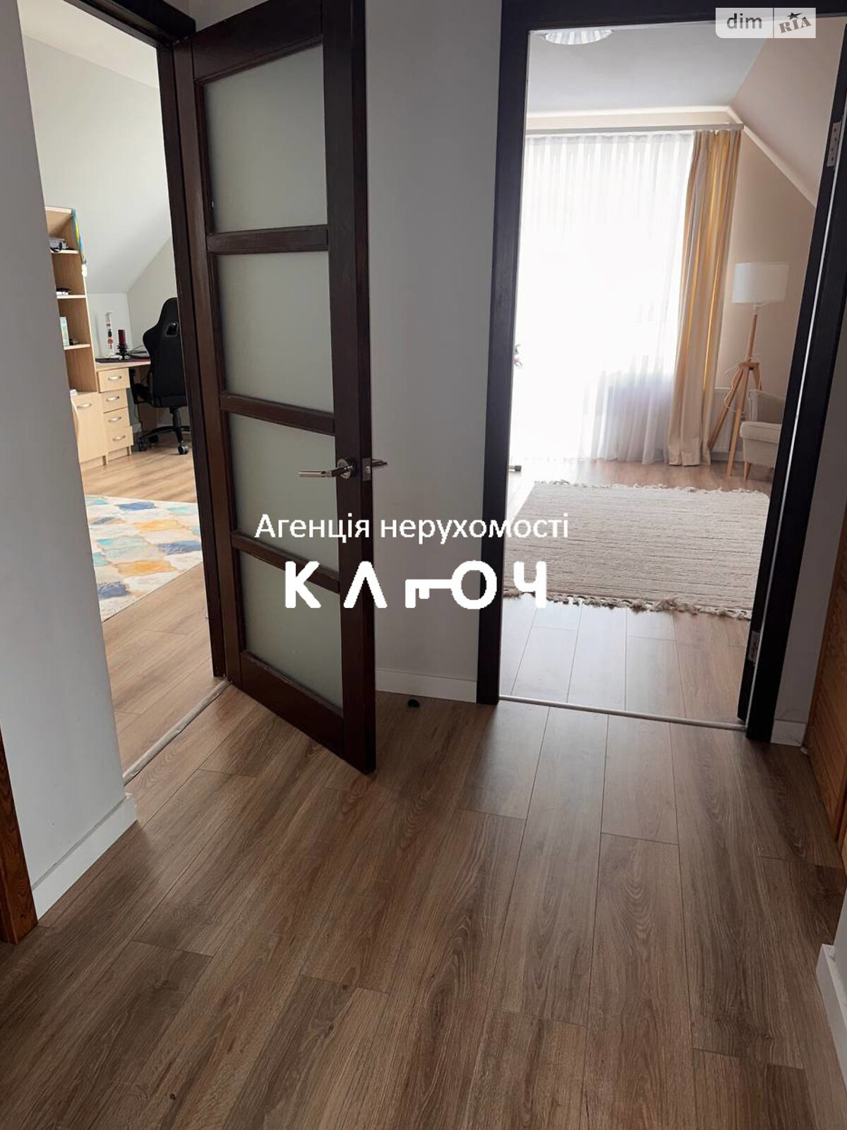 двоповерховий будинок з балконом, 262.8 кв. м, блочно-цегляний. Продаж у Підгайцях фото 1 двоповерховий будинок з балконом, 262.8 кв. м, блочно-цегляний. Продаж у Підгайцях фото 1