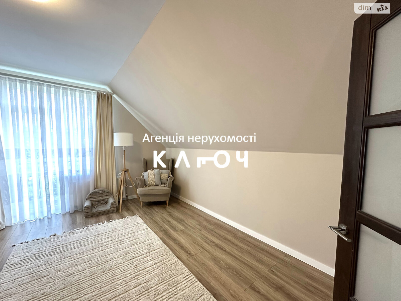 двоповерховий будинок з балконом, 262.8 кв. м, цегла. Продаж у Підгайцях фото 1 двоповерховий будинок з балконом, 262.8 кв. м, цегла. Продаж у Підгайцях фото 1
