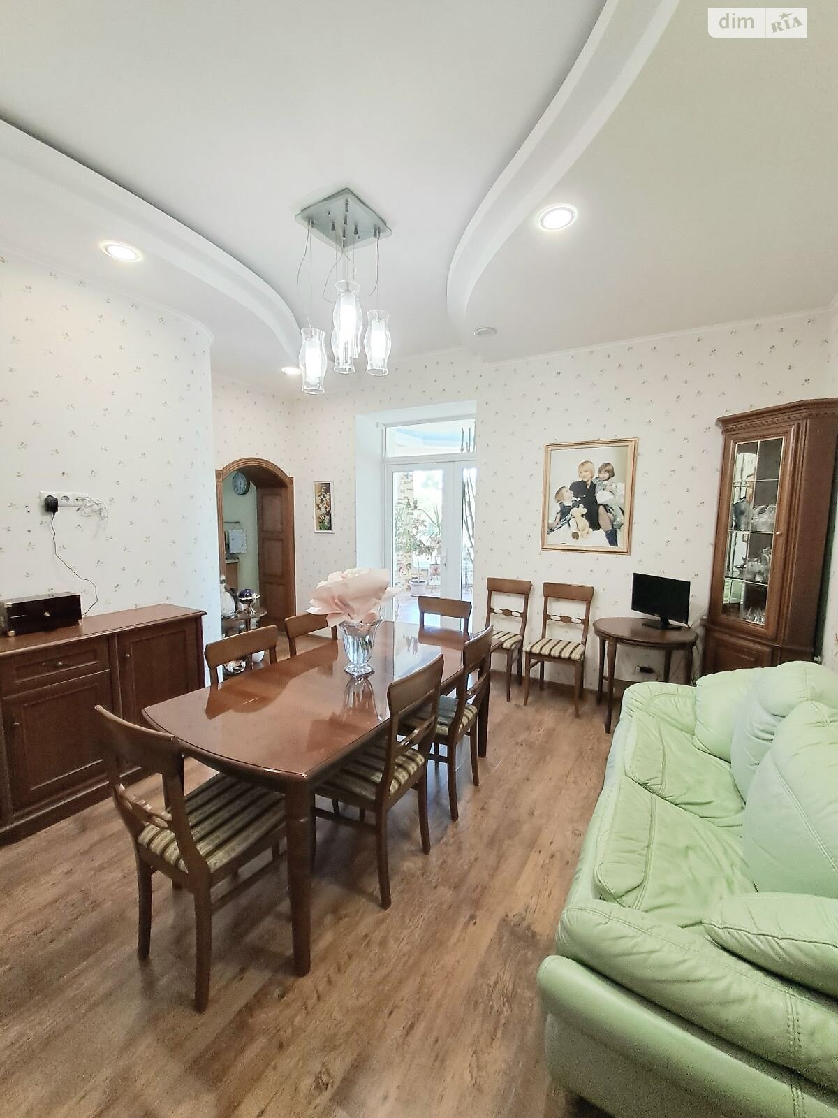 двоповерховий будинок з верандою, 260 кв. м, цегла. Продаж у Підгайцях фото 1 двоповерховий будинок з верандою, 260 кв. м, цегла. Продаж у Підгайцях фото 1