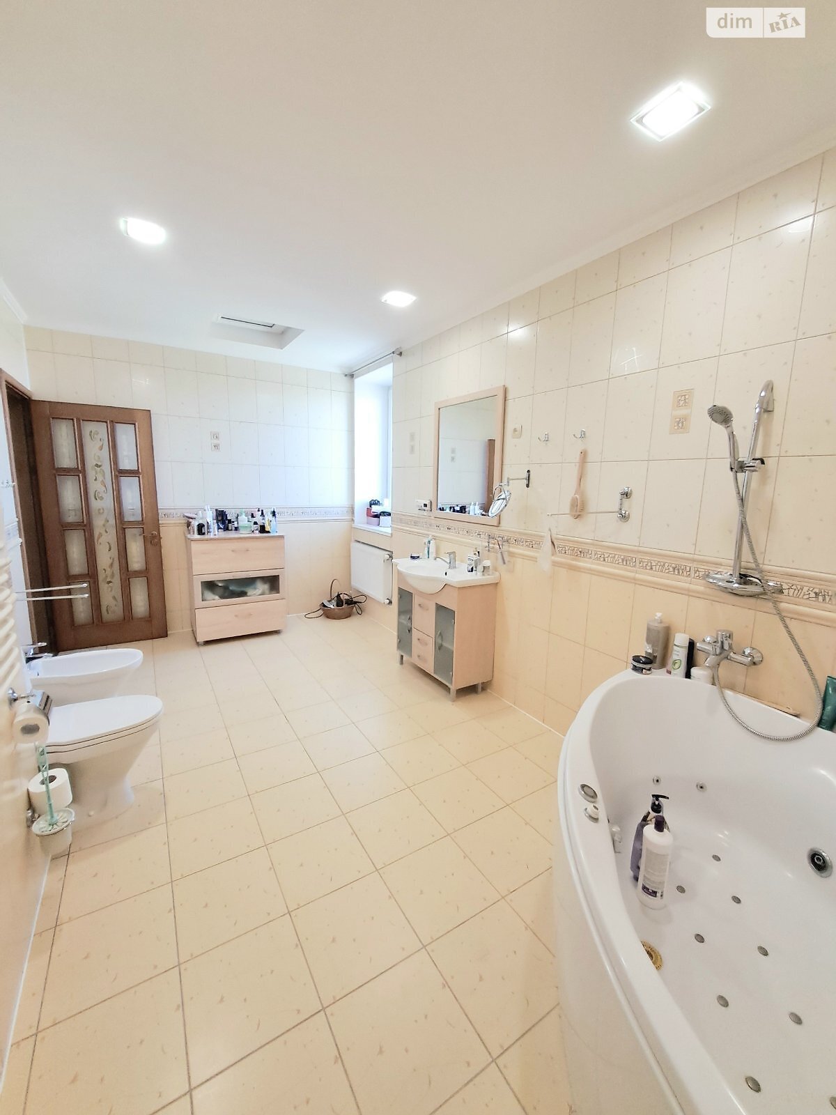двоповерховий будинок з верандою, 260 кв. м, цегла. Продаж у Підгайцях фото 1 двоповерховий будинок з верандою, 260 кв. м, цегла. Продаж у Підгайцях фото 1