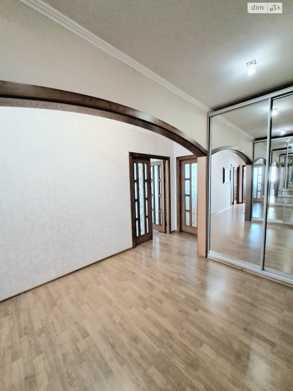 двоповерховий будинок з верандою, 260 кв. м, цегла. Продаж у Підгайцях фото 1 двоповерховий будинок з верандою, 260 кв. м, цегла. Продаж у Підгайцях фото 1