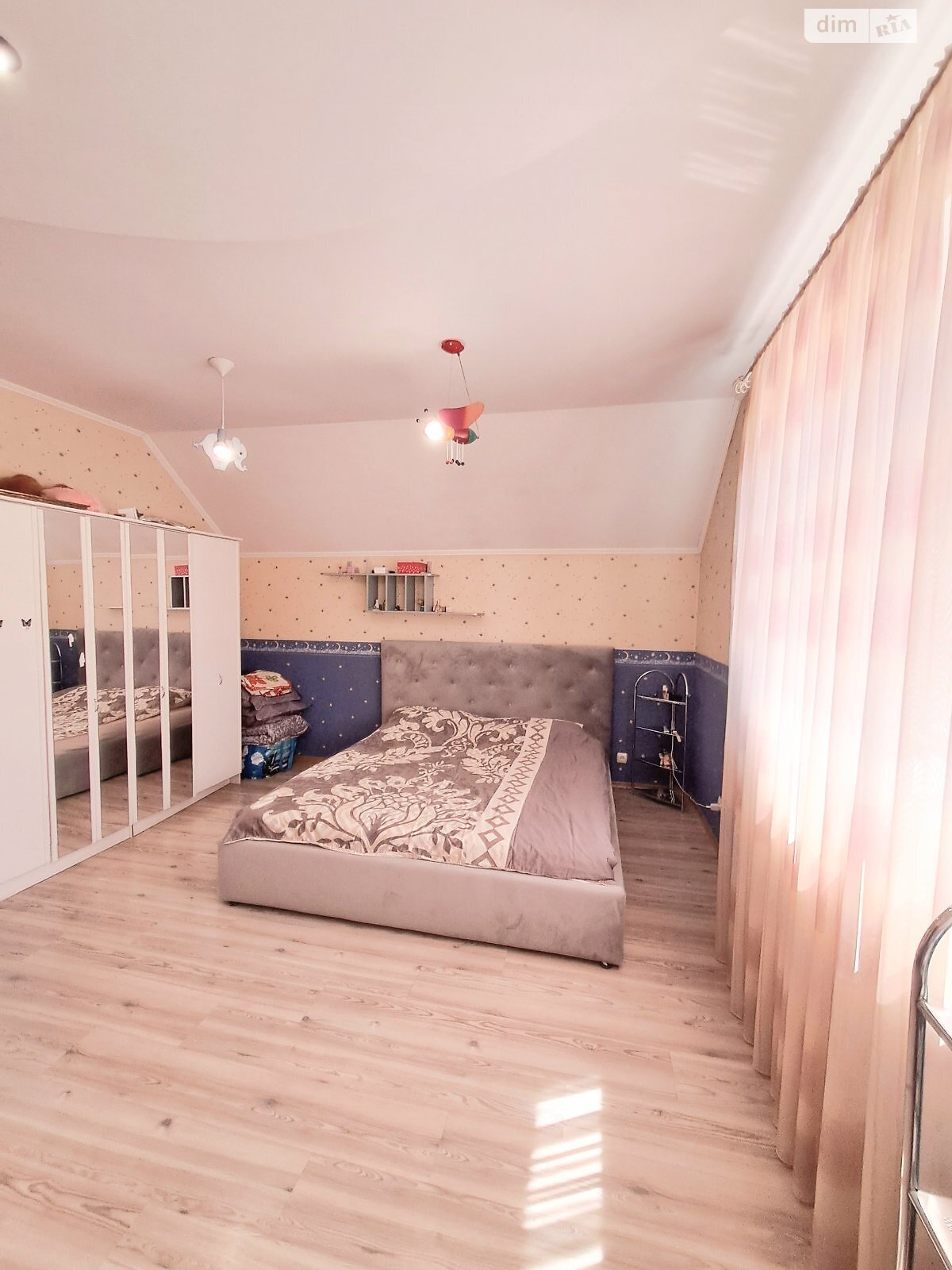 двоповерховий будинок з верандою, 260 кв. м, цегла. Продаж у Підгайцях фото 1 двоповерховий будинок з верандою, 260 кв. м, цегла. Продаж у Підгайцях фото 1
