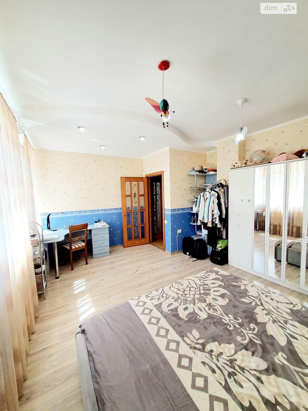 двоповерховий будинок з верандою, 260 кв. м, цегла. Продаж у Підгайцях фото 1 двоповерховий будинок з верандою, 260 кв. м, цегла. Продаж у Підгайцях фото 1