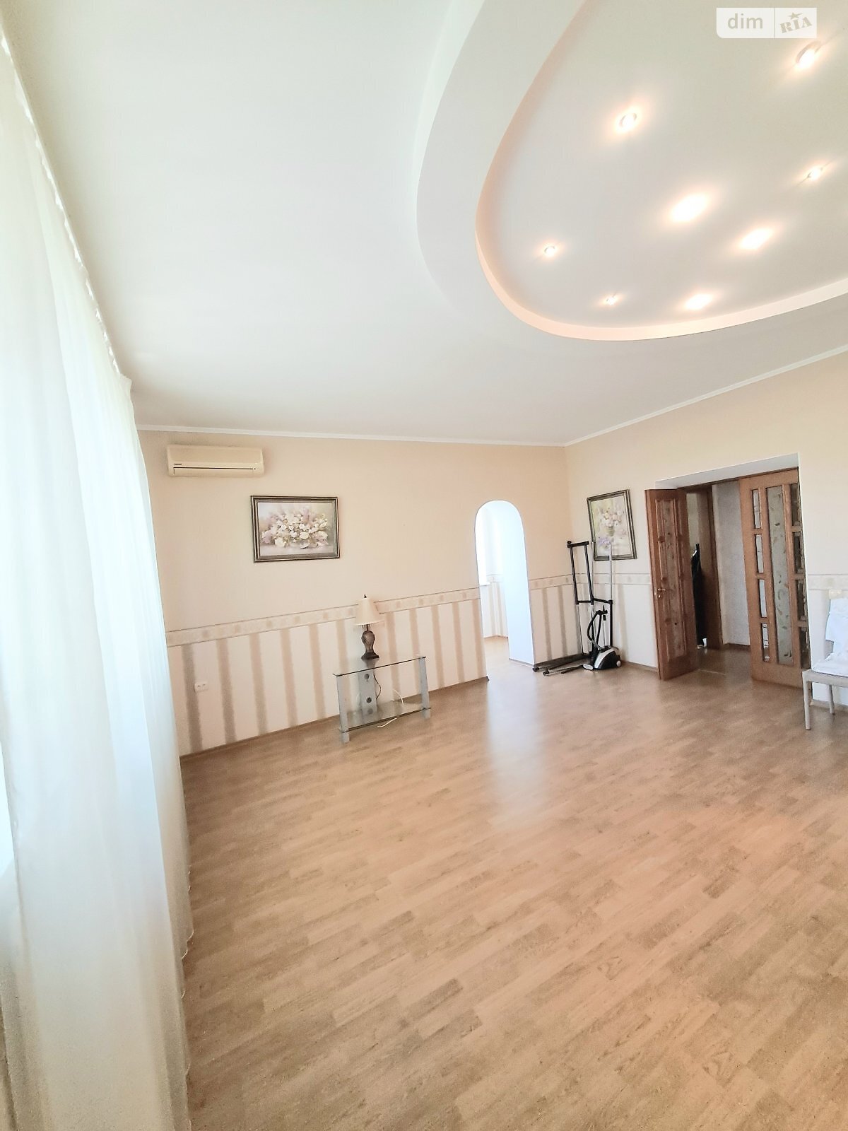 двоповерховий будинок з верандою, 260 кв. м, цегла. Продаж у Підгайцях фото 1 двоповерховий будинок з верандою, 260 кв. м, цегла. Продаж у Підгайцях фото 1