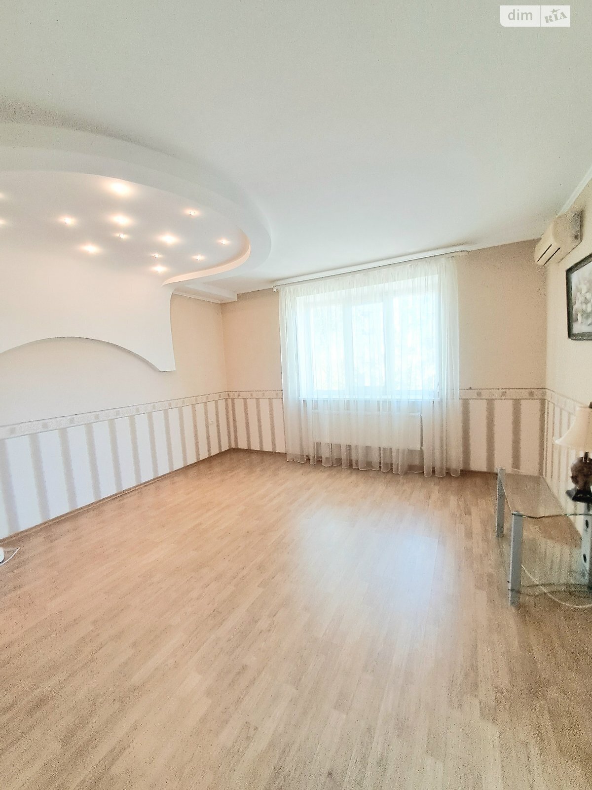 двоповерховий будинок з верандою, 260 кв. м, цегла. Продаж у Підгайцях фото 1 двоповерховий будинок з верандою, 260 кв. м, цегла. Продаж у Підгайцях фото 1