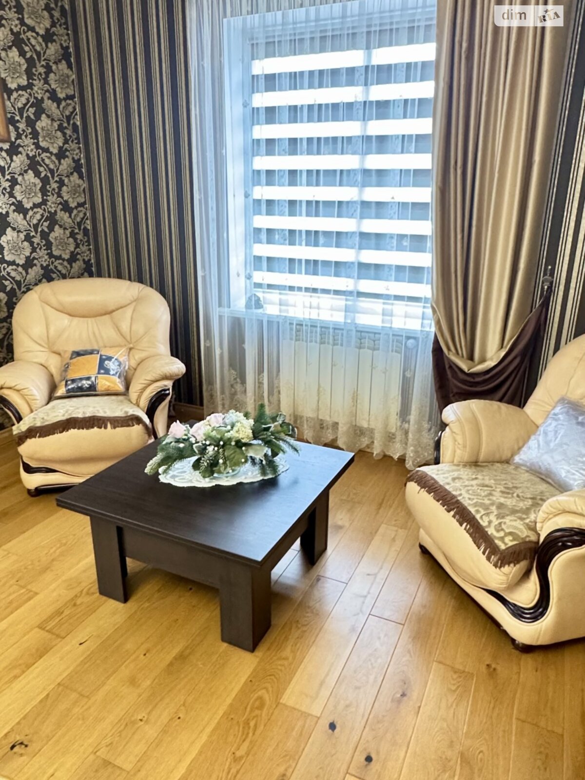 двухэтажный дом с ремонтом, 218.2 кв. м, пеноблок. Продажа в Подгайцах фото 1 двухэтажный дом с ремонтом, 218.2 кв. м, пеноблок. Продажа в Подгайцах фото 1