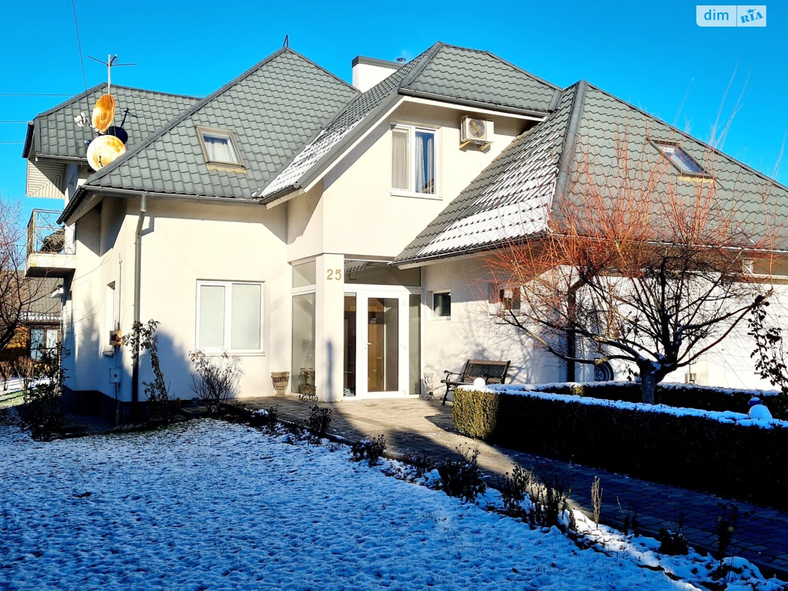 двоповерховий будинок з гаражем, 274 кв. м, піноблок. Продаж у Підгайцях фото 1 двоповерховий будинок з гаражем, 274 кв. м, піноблок. Продаж у Підгайцях фото 1