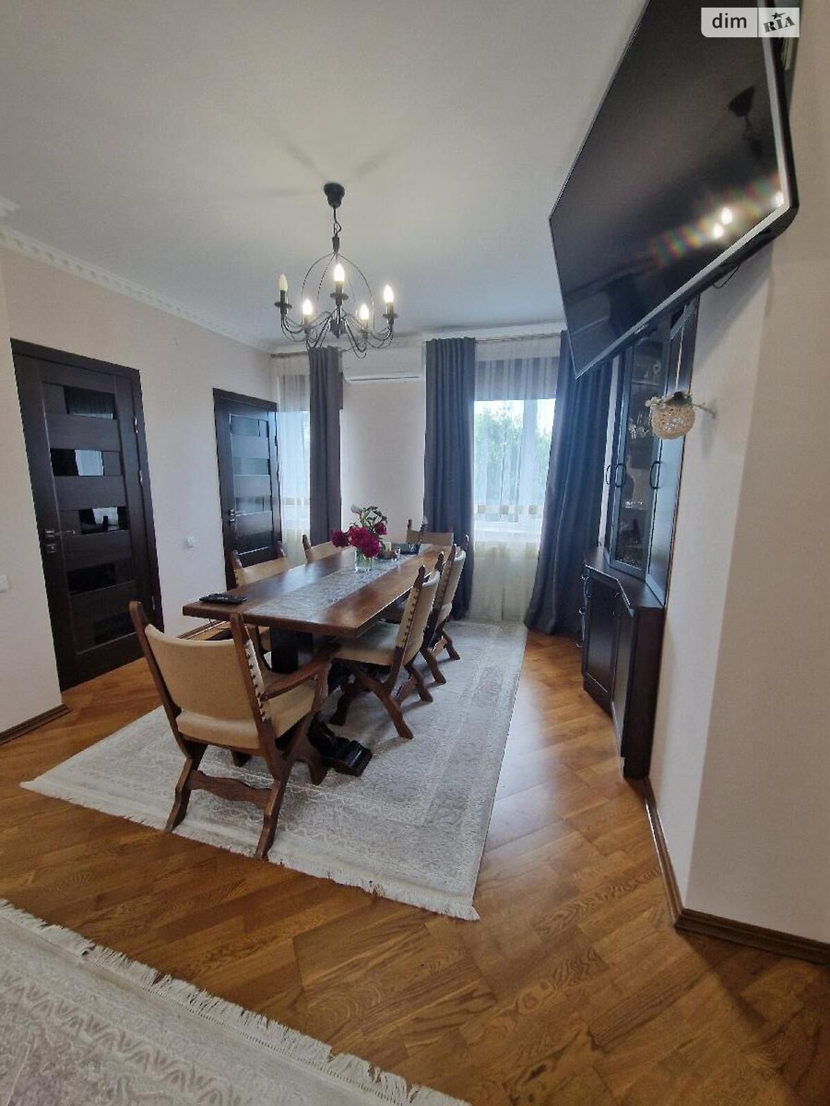 двухэтажный дом с балконом, 228 кв. м, кирпич. Продажа в Подгорье фото 1 двухэтажный дом с балконом, 228 кв. м, кирпич. Продажа в Подгорье фото 1