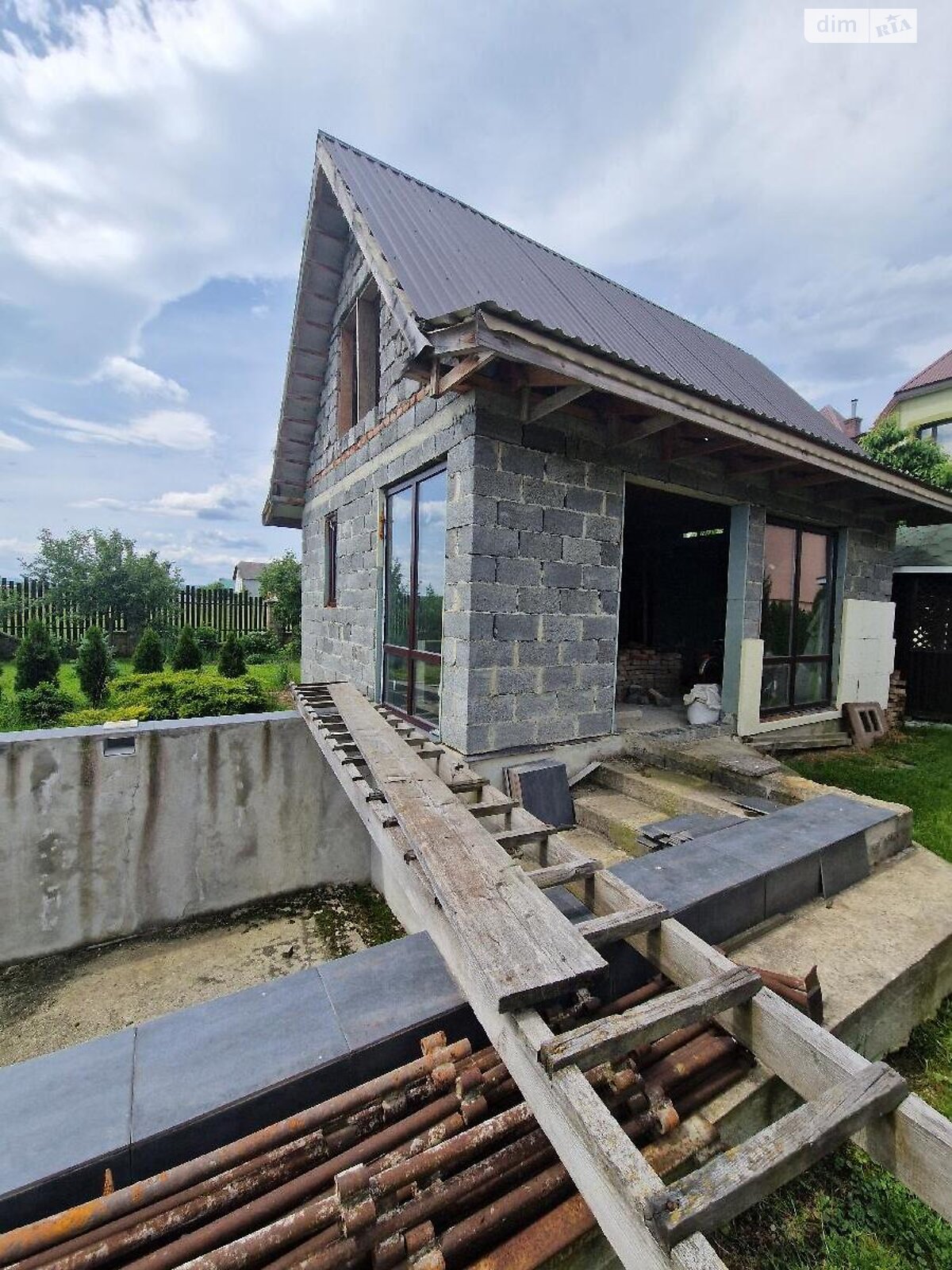 двухэтажный дом с балконом, 228 кв. м, кирпич. Продажа в Подгорье фото 1 двухэтажный дом с балконом, 228 кв. м, кирпич. Продажа в Подгорье фото 1