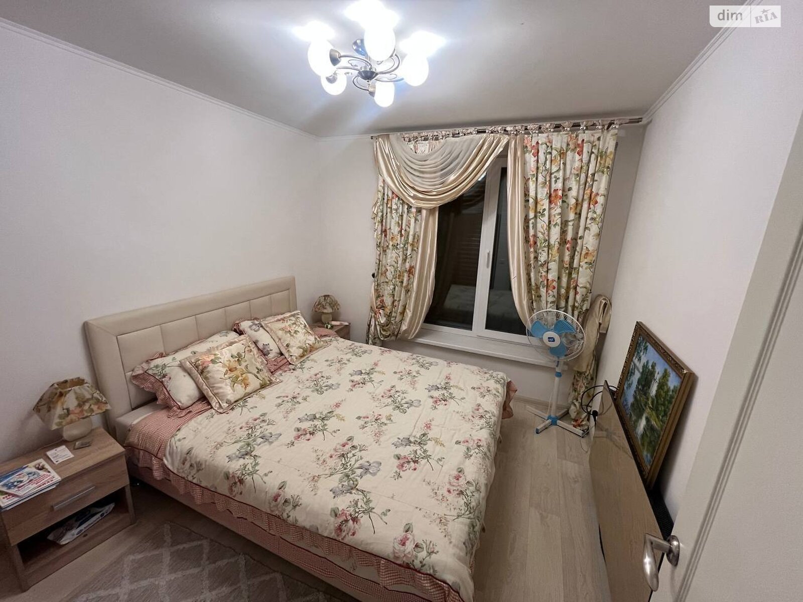 трехэтажный дом с мебелью, 106.5 кв. м, кирпич. Продажа в Подгороднем фото 1 трехэтажный дом с мебелью, 106.5 кв. м, кирпич. Продажа в Подгороднем фото 1