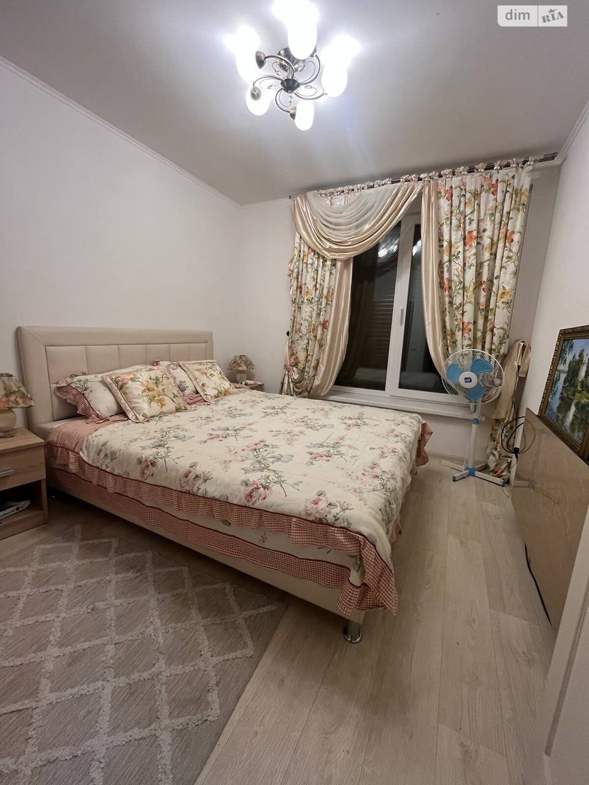 трехэтажный дом с мебелью, 106.5 кв. м, кирпич. Продажа в Подгороднем фото 1 трехэтажный дом с мебелью, 106.5 кв. м, кирпич. Продажа в Подгороднем фото 1