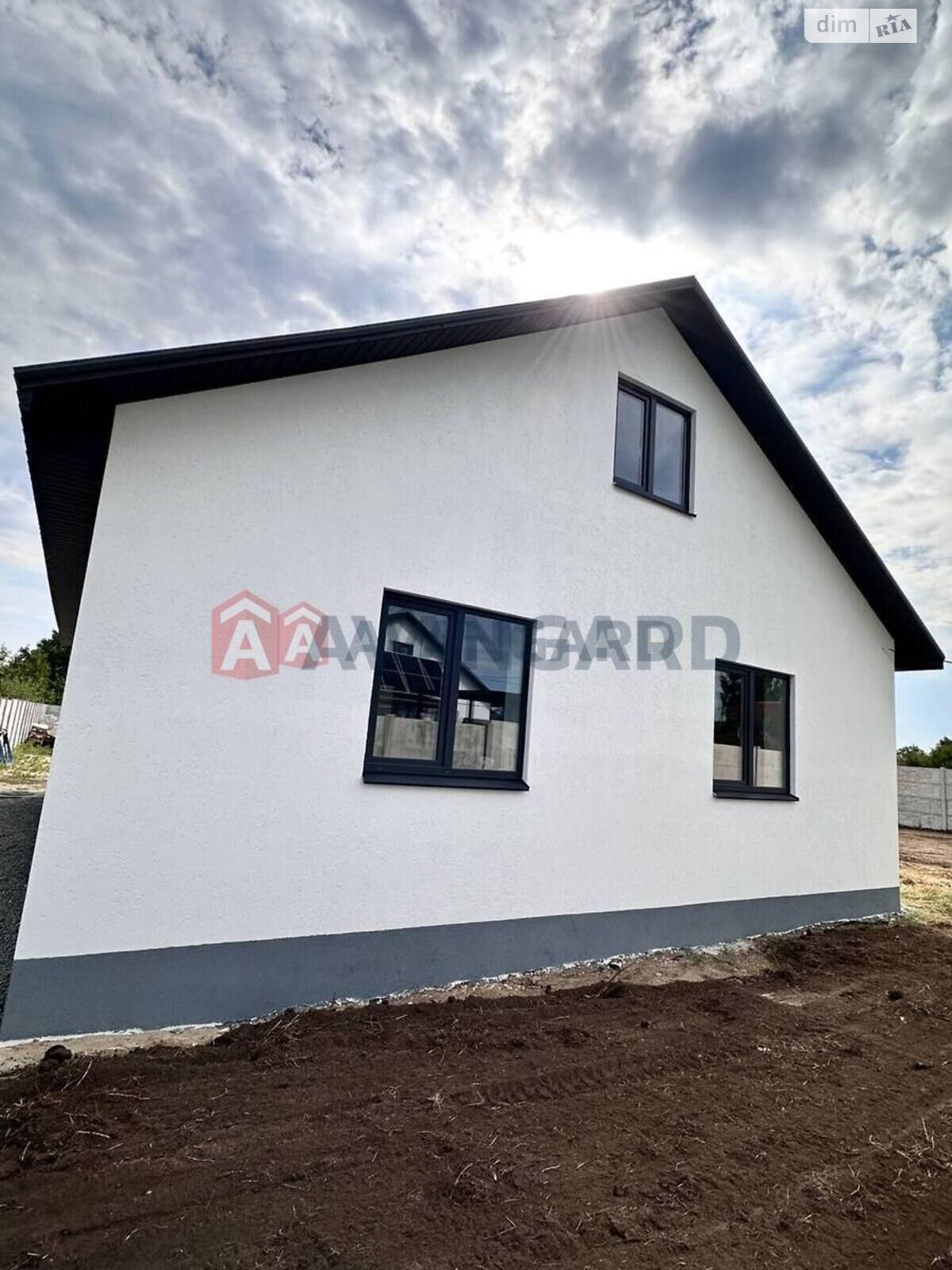 одноэтажный дом, 100 кв. м, шлакоблок. Продажа в Подгороднем фото 1