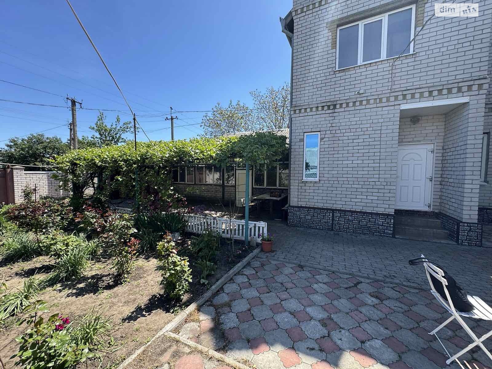 двухэтажный дом с гаражом, 210.6 кв. м, кирпич. Продажа в Подгороднем фото 1 двухэтажный дом с гаражом, 210.6 кв. м, кирпич. Продажа в Подгороднем фото 1