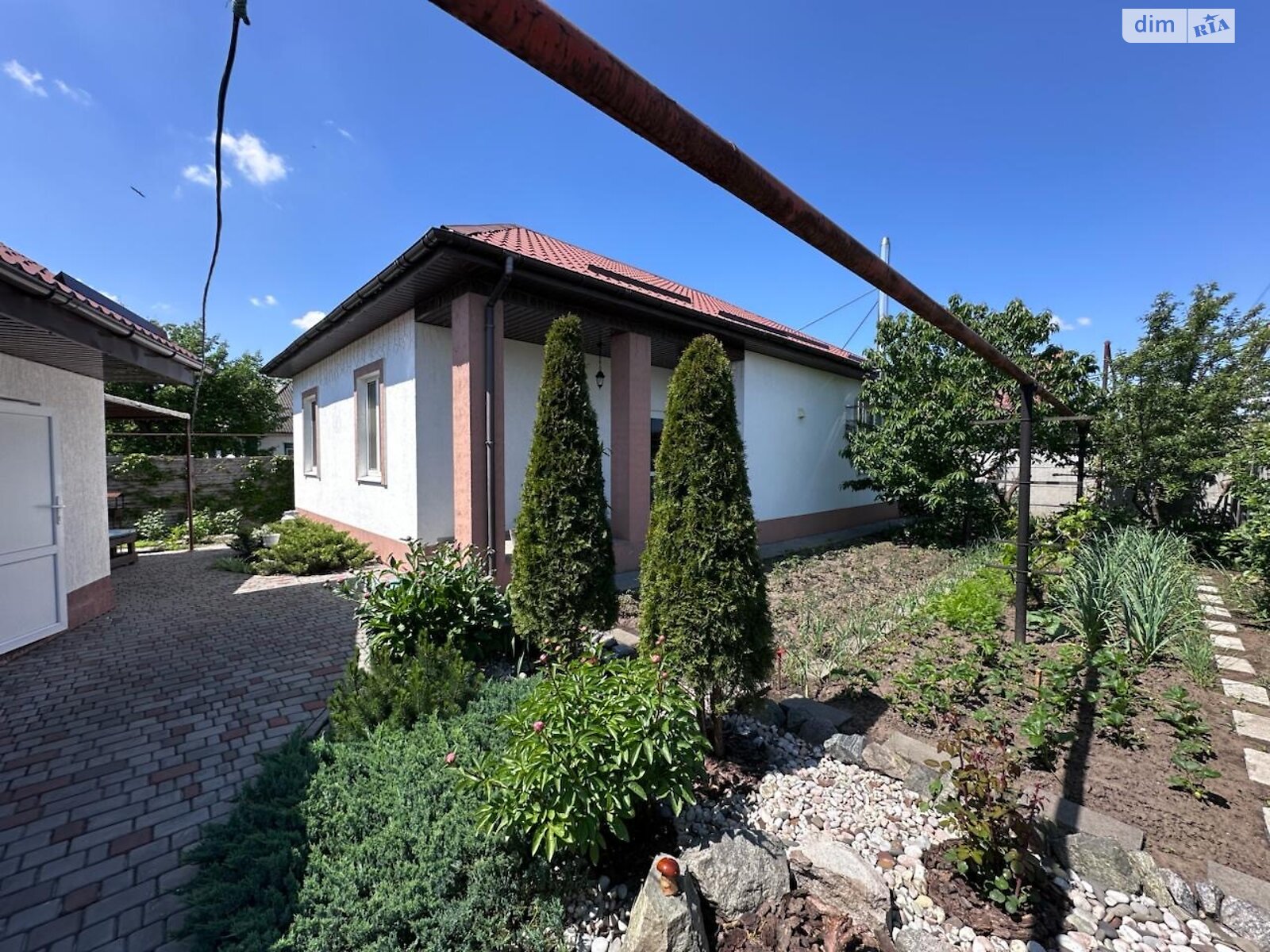 одноэтажный дом с гаражом, 89.2 кв. м, газобетон. Продажа в Подгороднем фото 1 одноэтажный дом с гаражом, 89.2 кв. м, газобетон. Продажа в Подгороднем фото 1
