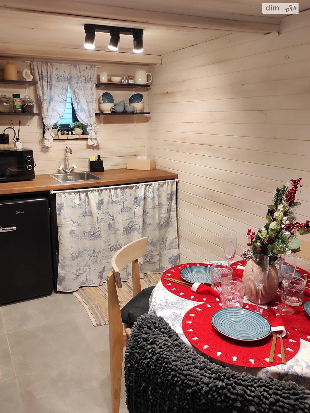 одноповерховий будинок з верандою, 50 кв. м, дерево и кирпич. Продаж у Підгородньому фото 1 одноповерховий будинок з верандою, 50 кв. м, дерево и кирпич. Продаж у Підгородньому фото 1