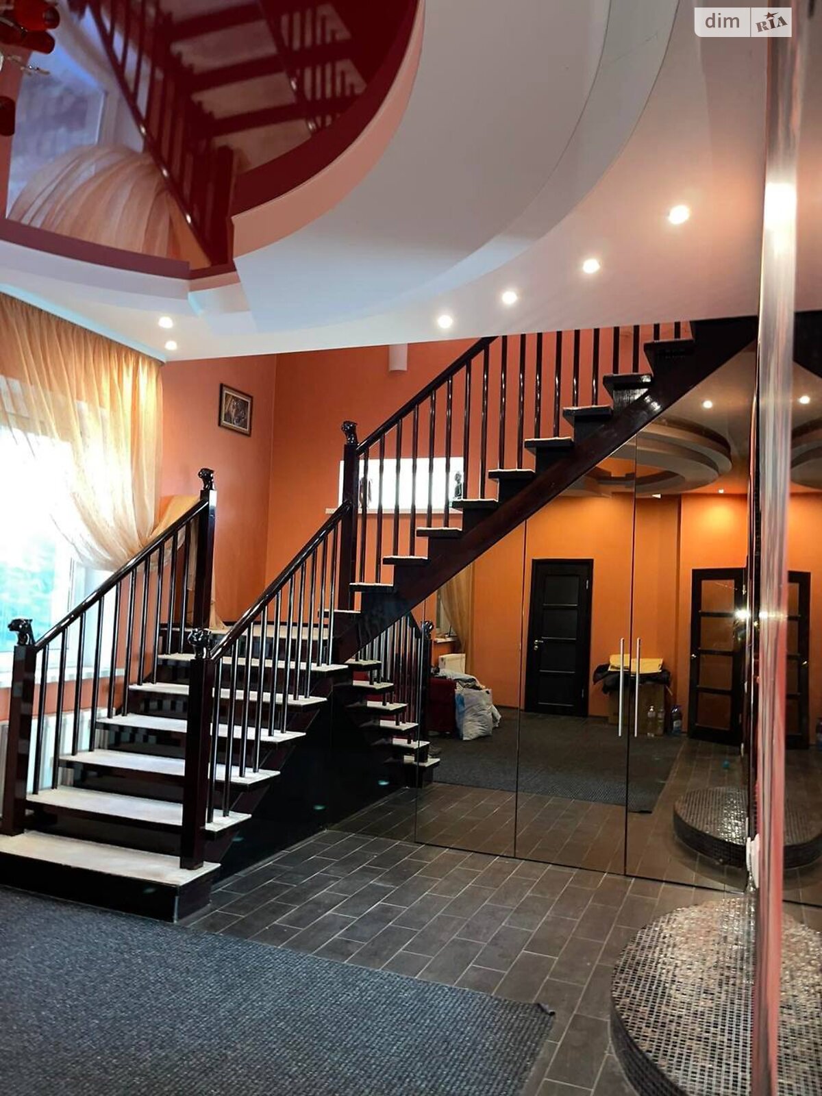 двухэтажный дом с гаражом, 134.2 кв. м, кирпич. Продажа в Подгороднем фото 1