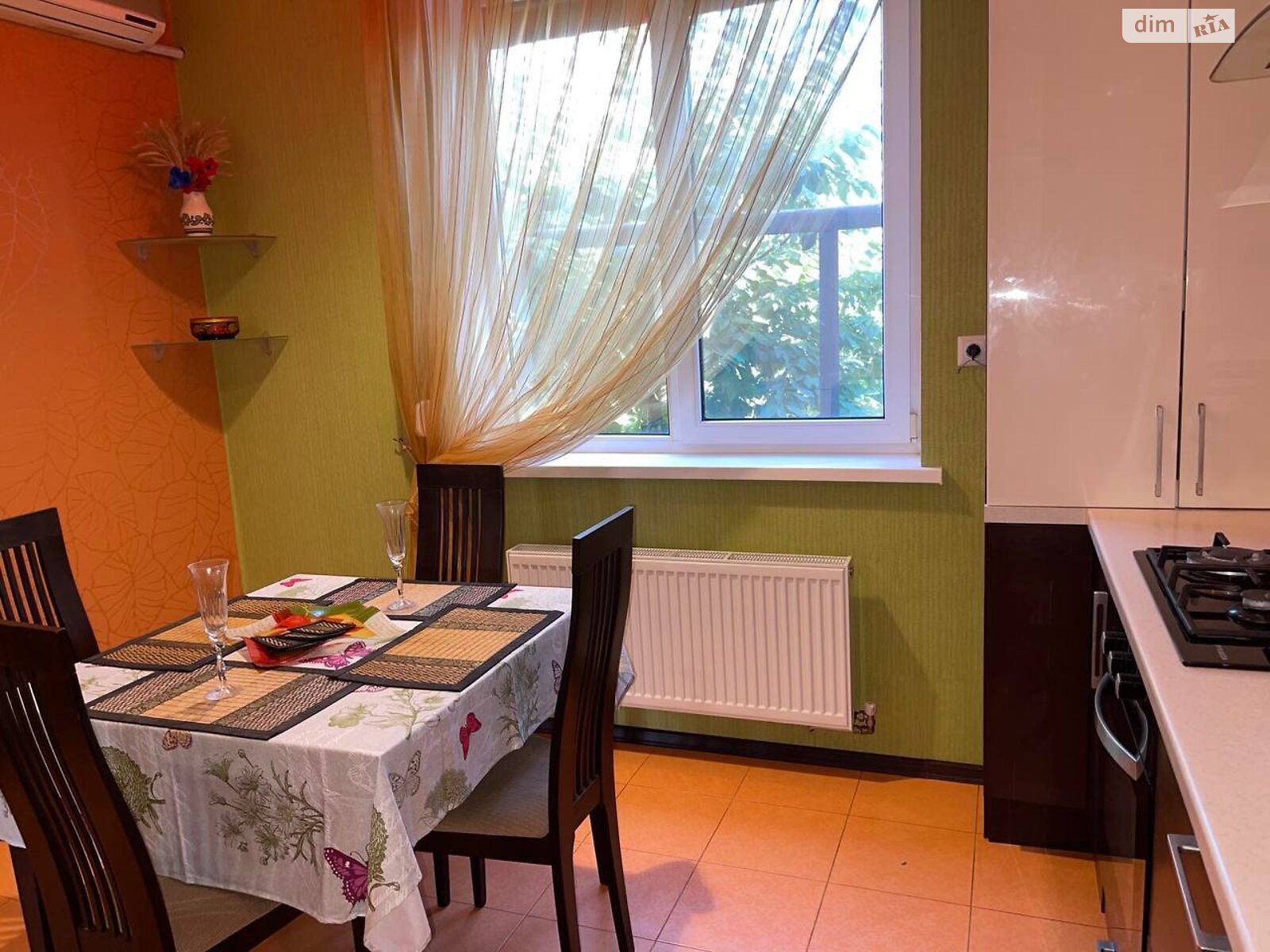 двухэтажный дом с гаражом, 134.2 кв. м, кирпич. Продажа в Подгороднем фото 1