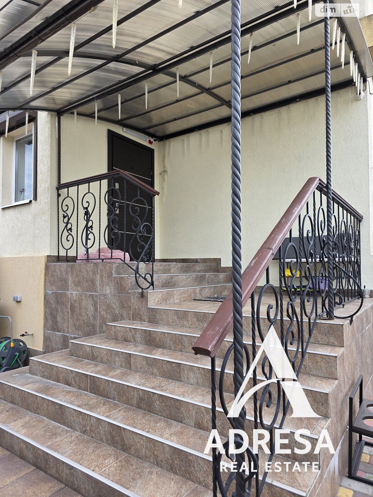 двухэтажный дом с верандой, 181.6 кв. м, монолит. Продажа в Подгороднем фото 1