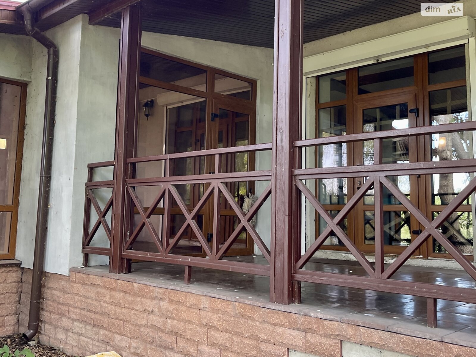 одноэтажный дом с верандой, 207 кв. м, кирпич. Продажа в Подгородном фото 1