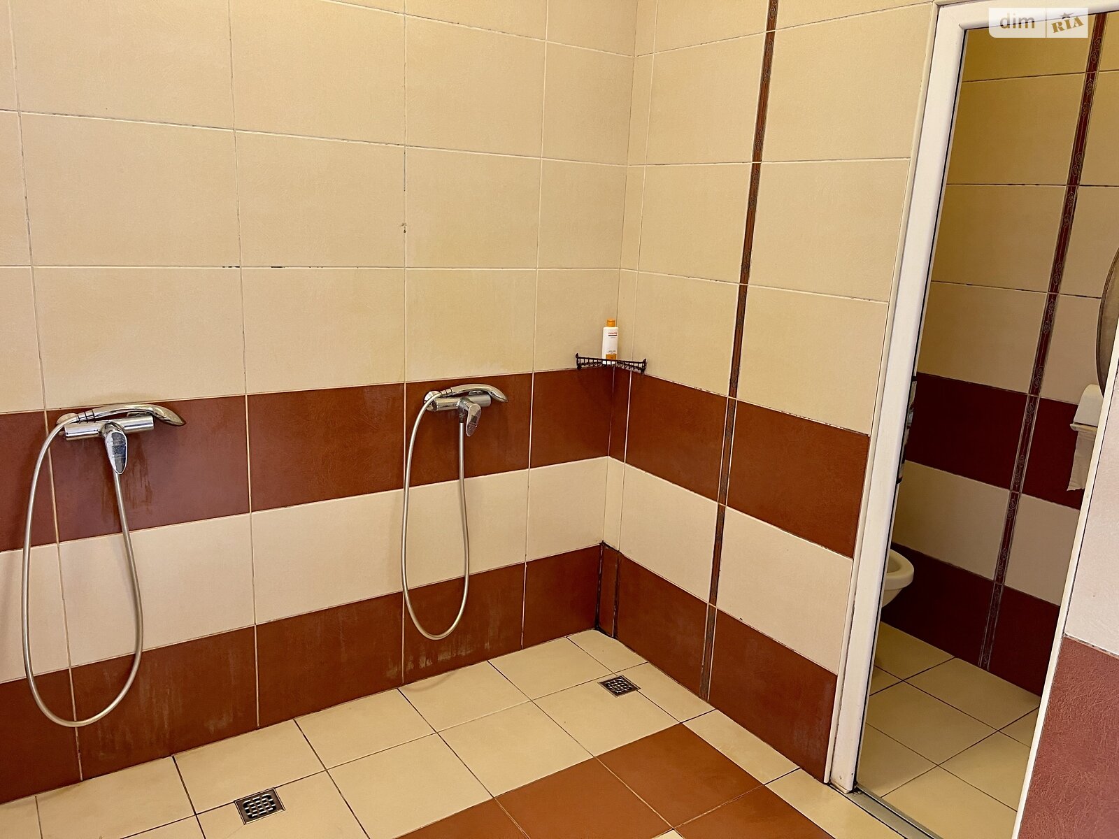 одноэтажный дом с верандой, 207 кв. м, кирпич. Продажа в Подгородном фото 1