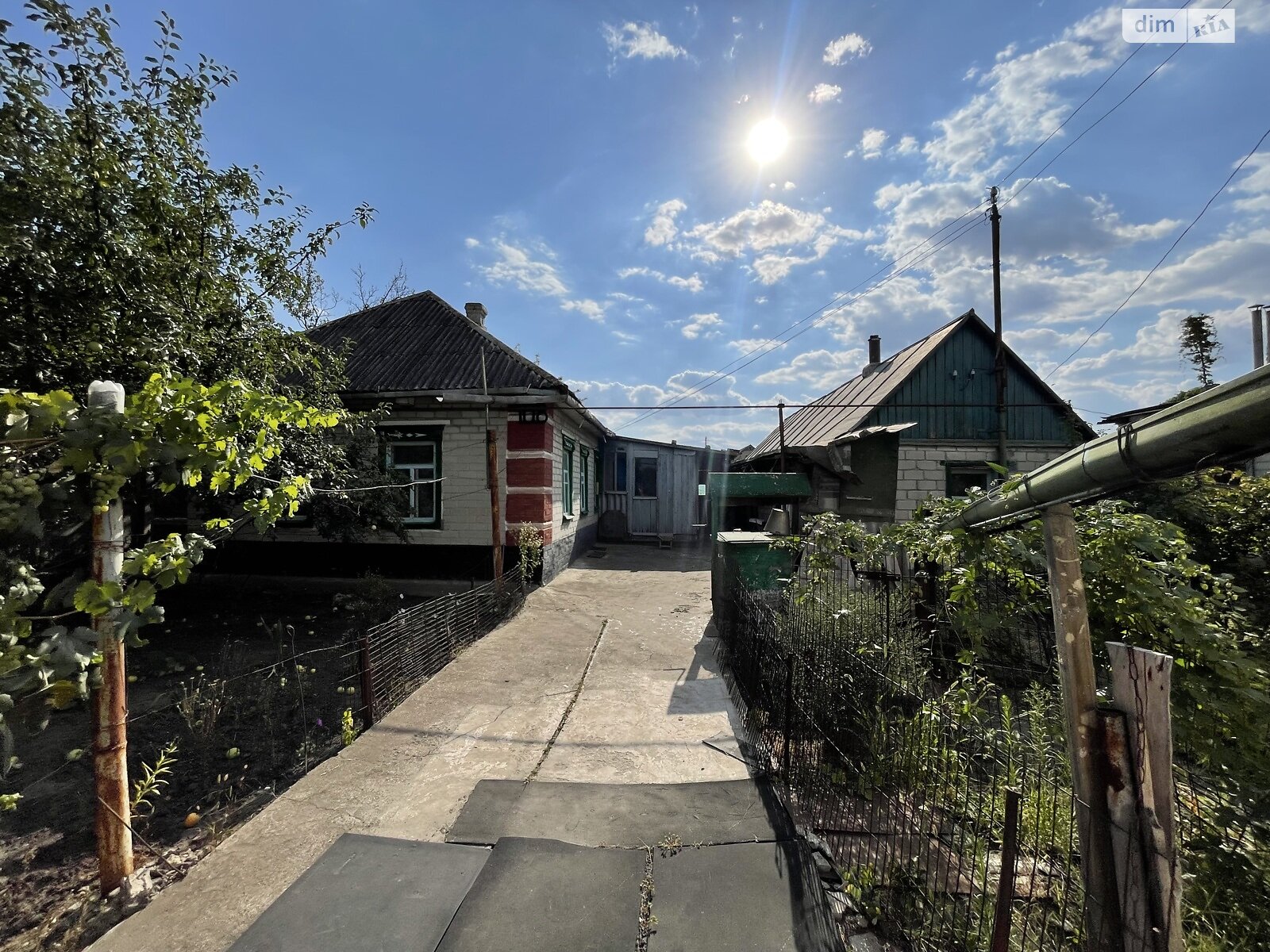 одноэтажный дом с гаражом, 50 кв. м, кирпич. Продажа в Подгороднем фото 1