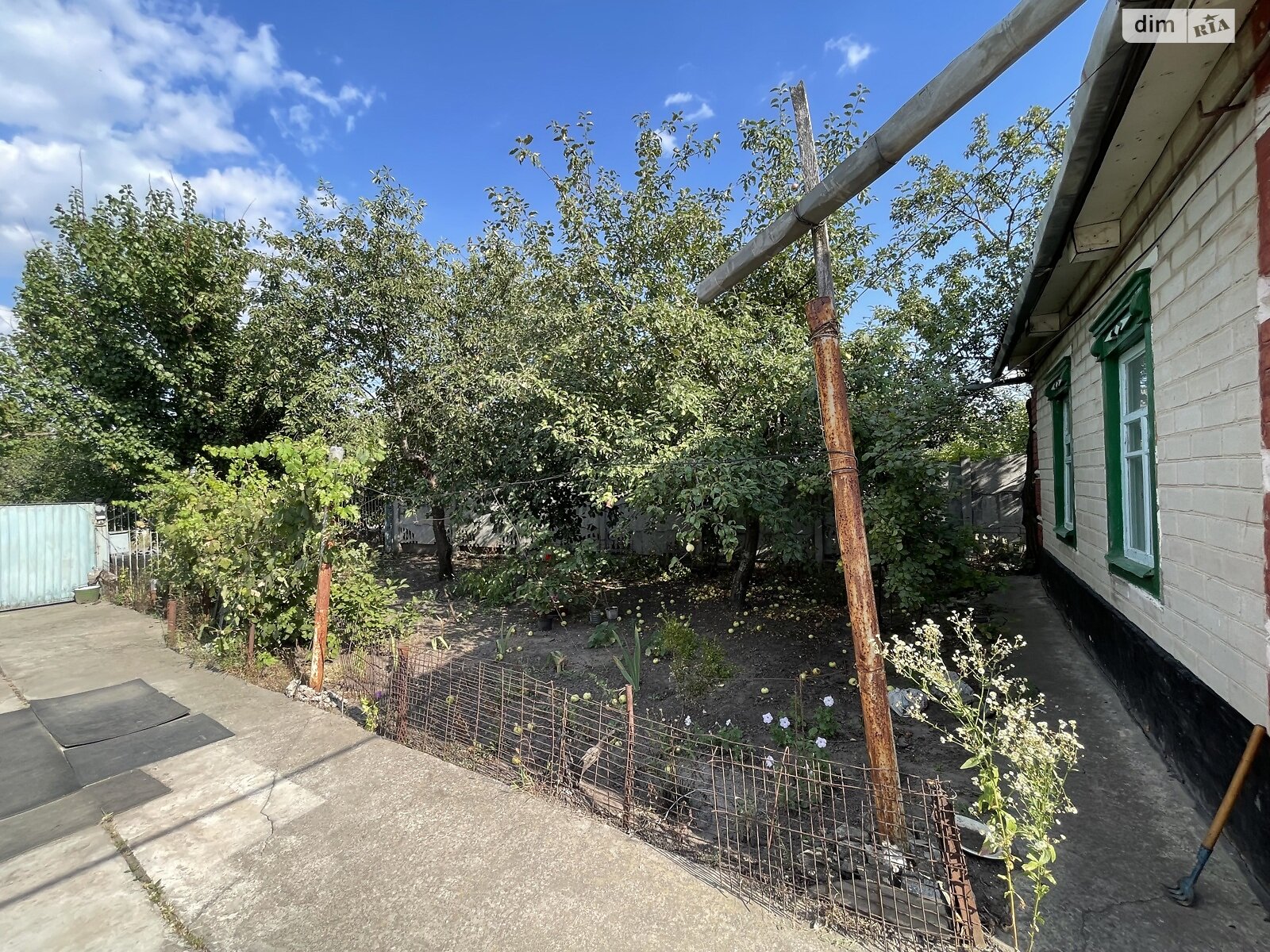 одноэтажный дом с гаражом, 50 кв. м, кирпич. Продажа в Подгороднем фото 1