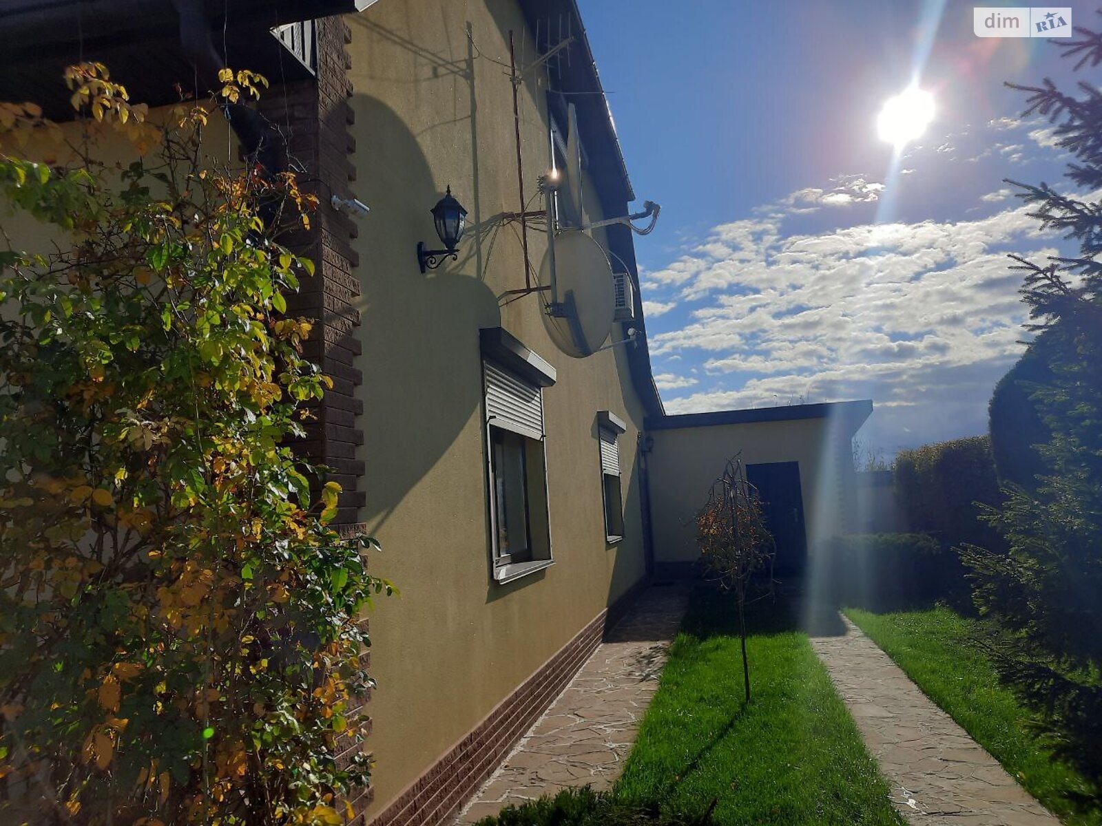 двоповерховий будинок з верандою, 250 кв. м, цегла. Продаж у Підгородне фото 1 двоповерховий будинок з верандою, 250 кв. м, цегла. Продаж у Підгородне фото 1