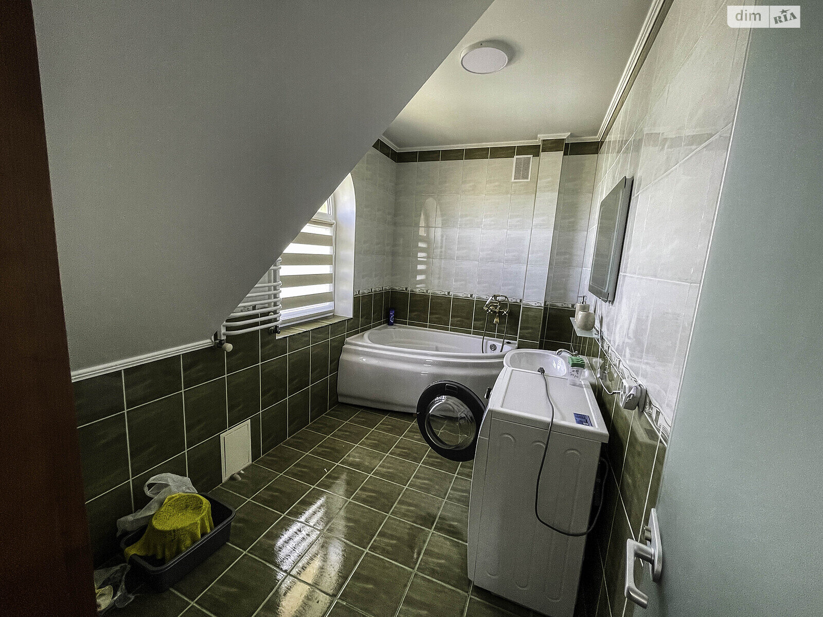 двухэтажный дом, 494.1 кв. м, цегла. Продажа в Подгородном фото 1