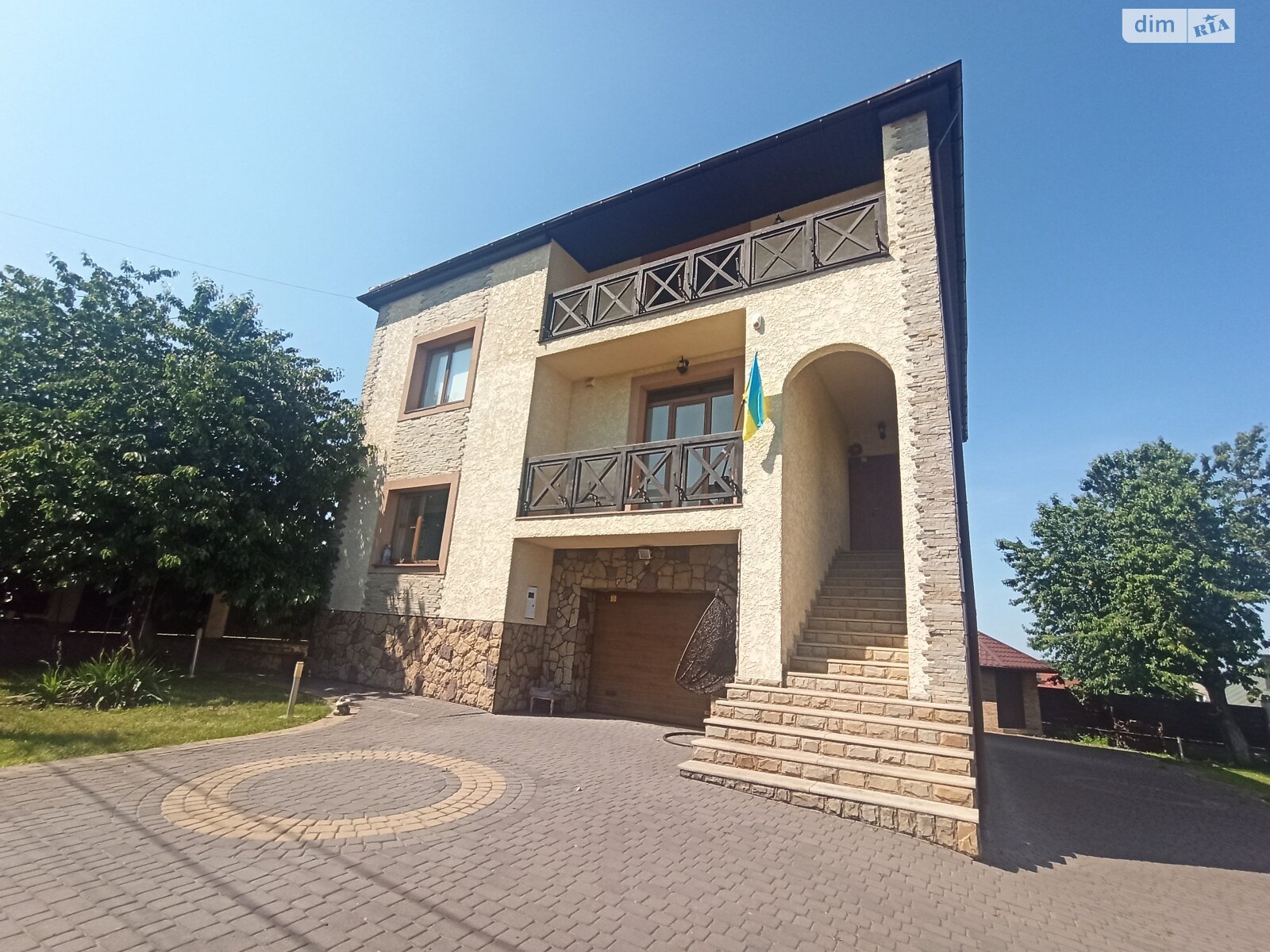 трехэтажный дом, 352.6 кв. м, кирпич. Продажа в Подгородном фото 1 трехэтажный дом, 352.6 кв. м, кирпич. Продажа в Подгородном фото 1