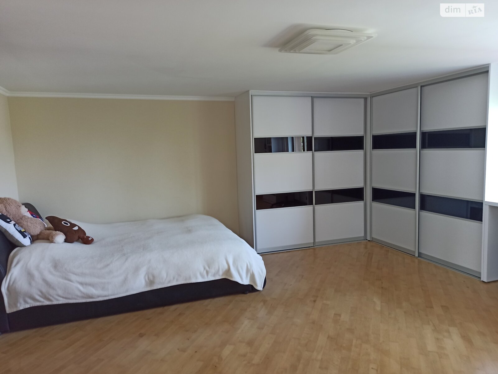 трехэтажный дом, 352.6 кв. м, кирпич. Продажа в Подгородном фото 1 трехэтажный дом, 352.6 кв. м, кирпич. Продажа в Подгородном фото 1