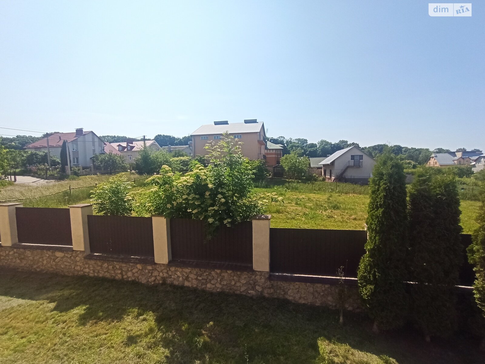 трехэтажный дом, 352.6 кв. м, кирпич. Продажа в Подгородном фото 1 трехэтажный дом, 352.6 кв. м, кирпич. Продажа в Подгородном фото 1