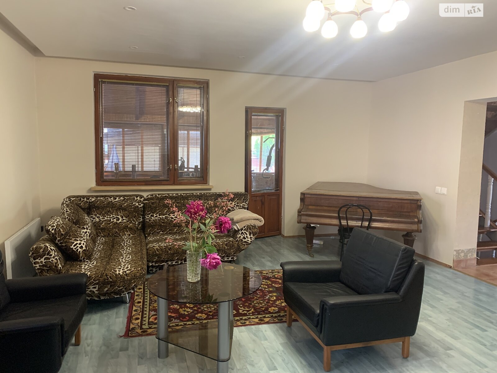трехэтажный дом с верандой, 280 кв. м, кирпич. Продажа в Подгородном фото 1 трехэтажный дом с верандой, 280 кв. м, кирпич. Продажа в Подгородном фото 1