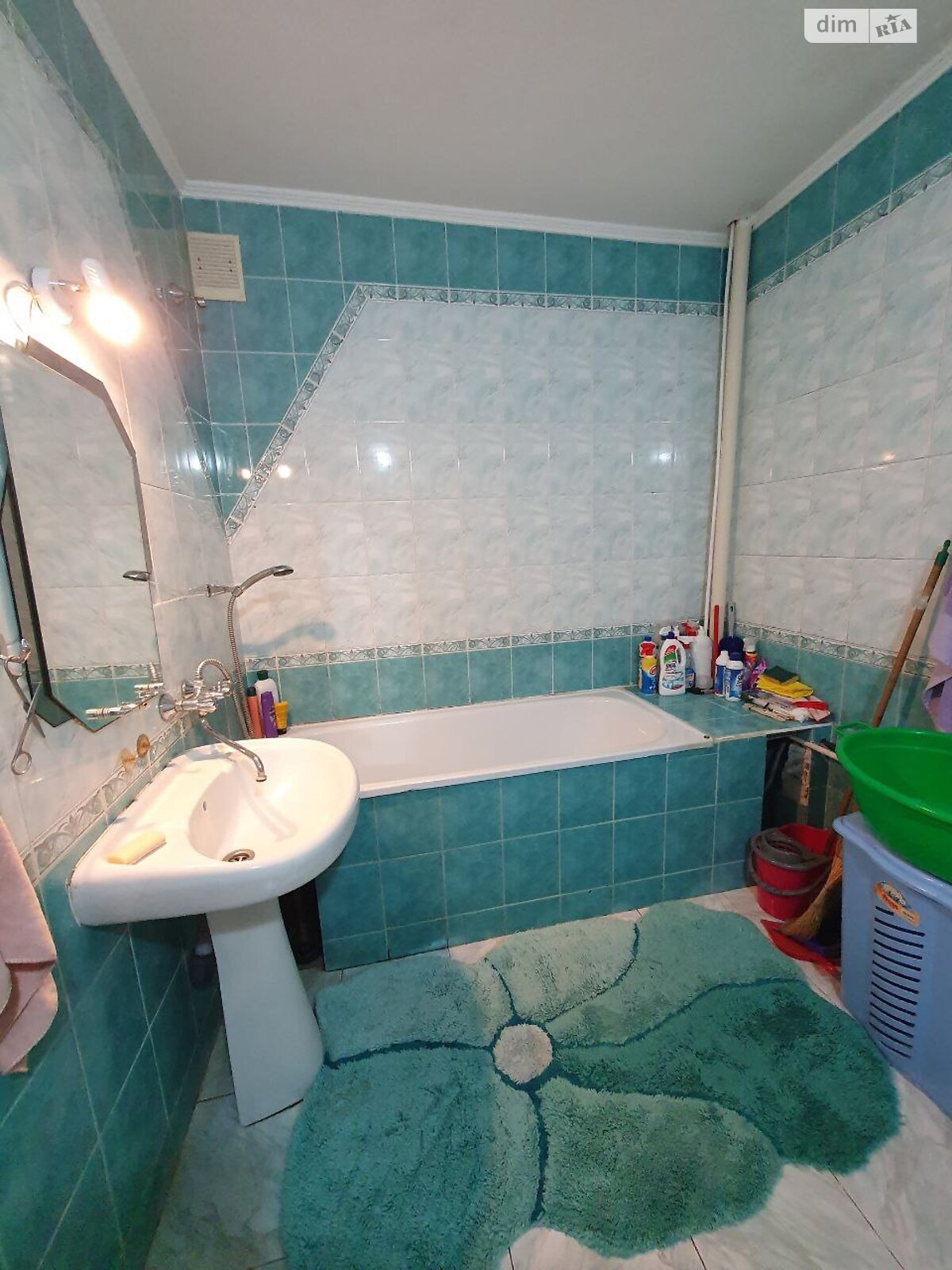 триповерховий будинок з гаражем, 269.1 кв. м, цегла. Продаж у Підгородне фото 1 триповерховий будинок з гаражем, 269.1 кв. м, цегла. Продаж у Підгородне фото 1