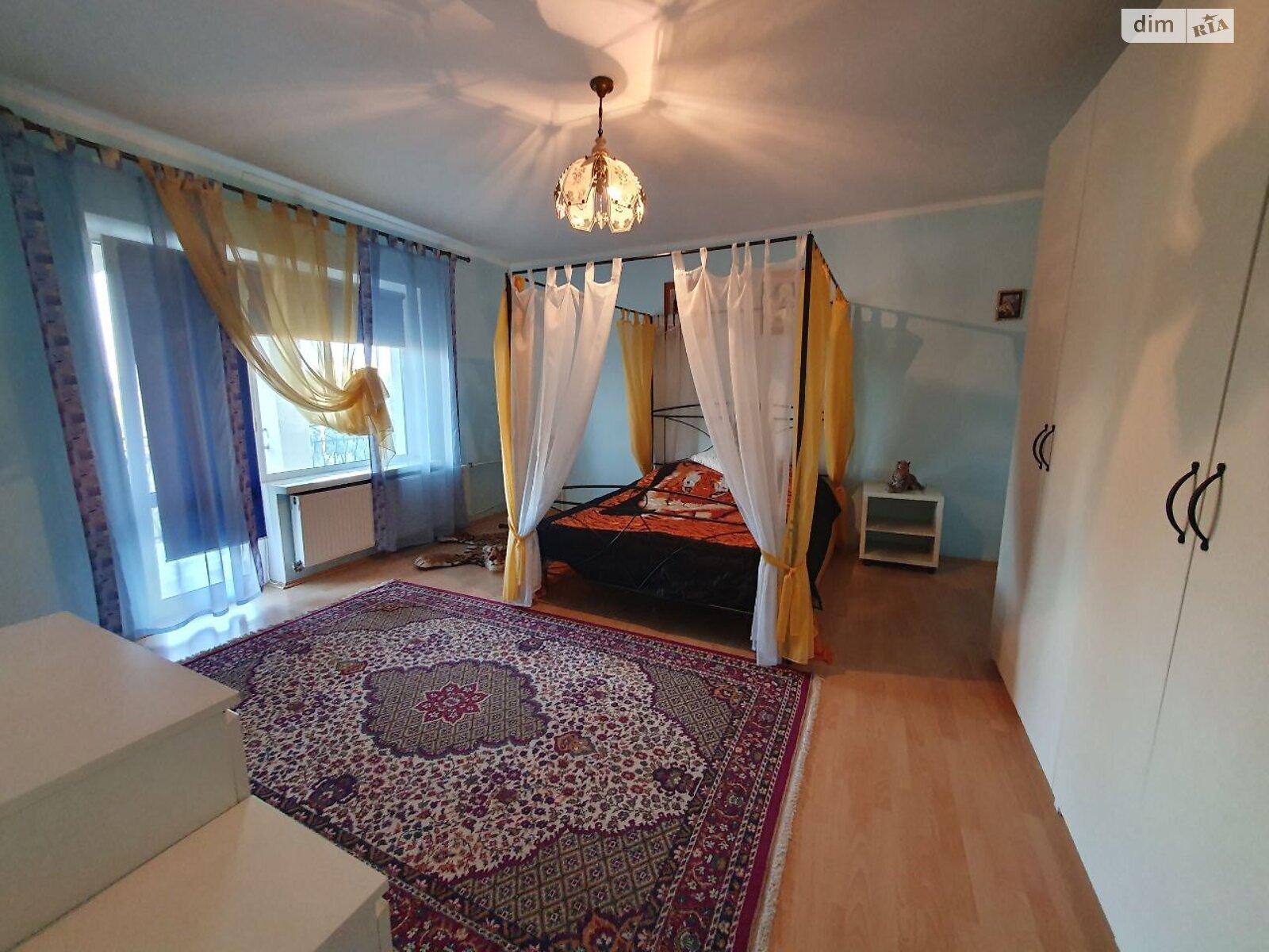 триповерховий будинок з гаражем, 269.1 кв. м, цегла. Продаж у Підгородне фото 1 триповерховий будинок з гаражем, 269.1 кв. м, цегла. Продаж у Підгородне фото 1
