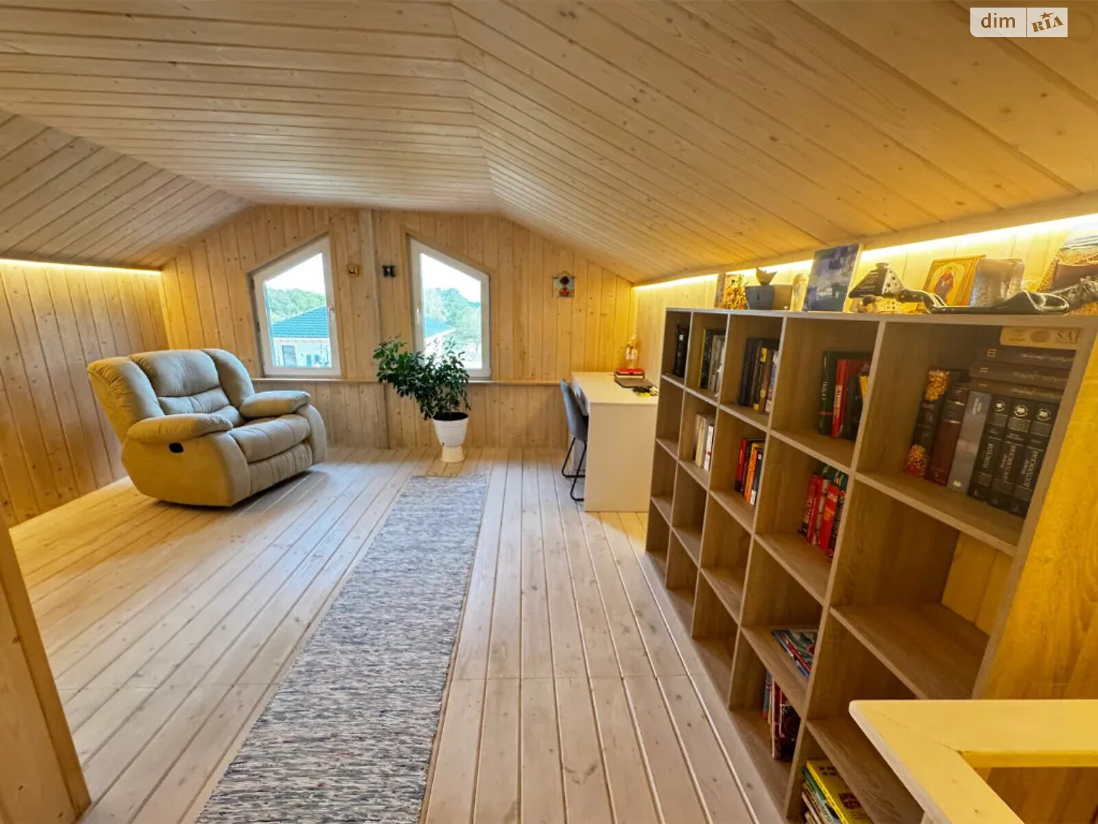 двоповерховий будинок з гаражем, 136.6 кв. м, газобетон. Продаж у Підгородне фото 1