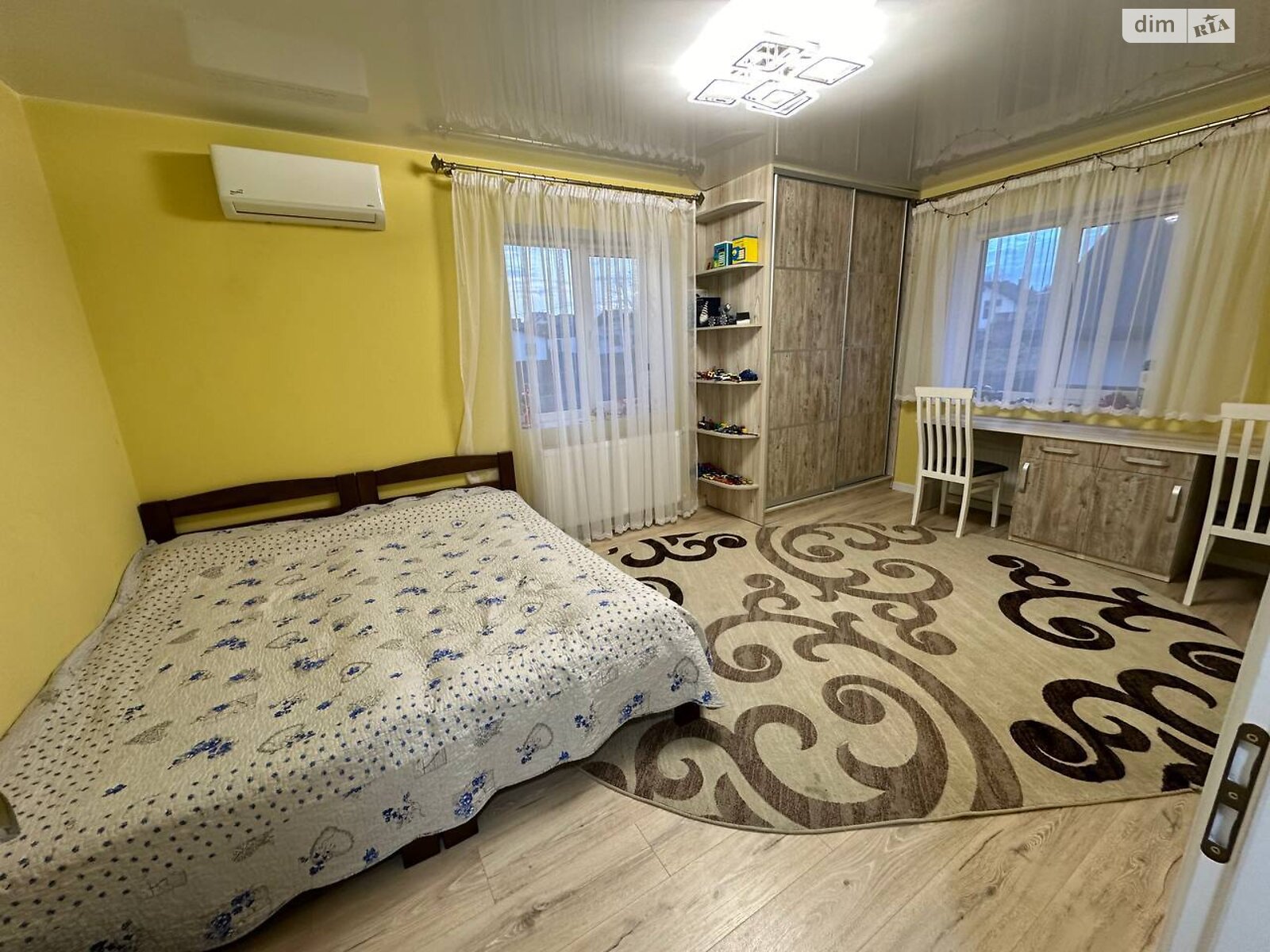 двухэтажный дом, 120 кв. м, кирпич. Продажа в Подгородном фото 1