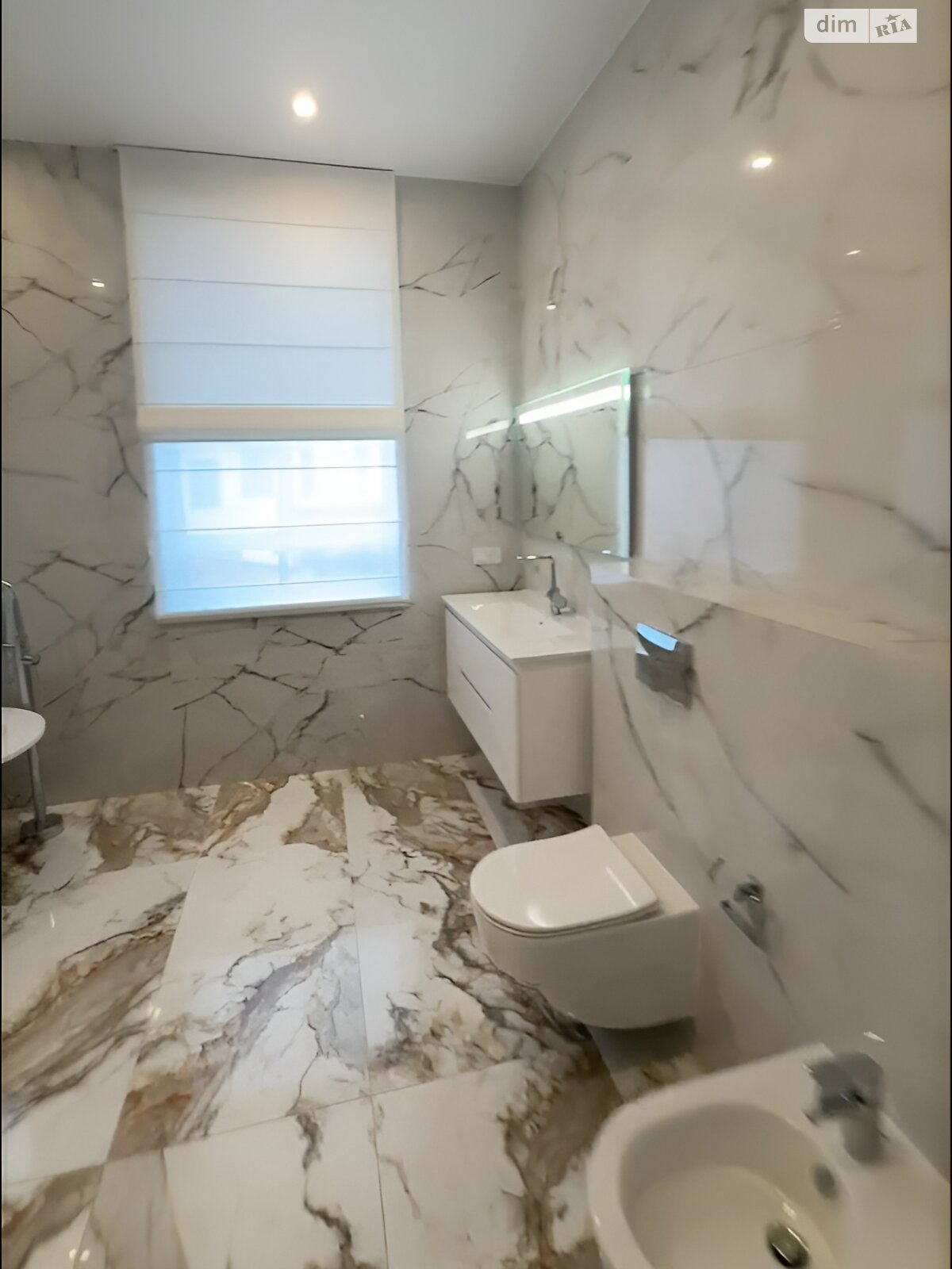 двоповерховий будинок, 330 кв. м, кирпич. Продаж у Підгірцях фото 1 двоповерховий будинок, 330 кв. м, кирпич. Продаж у Підгірцях фото 1