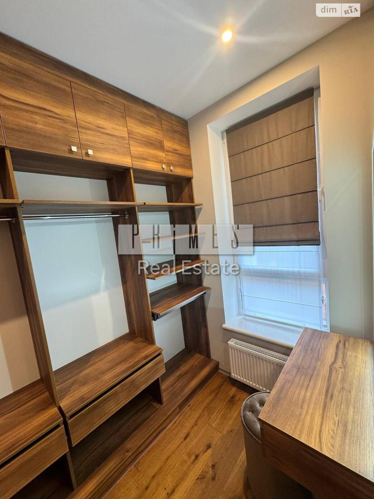двоповерховий будинок, 330 кв. м, кирпич. Продаж у Підгірцях фото 1 двоповерховий будинок, 330 кв. м, кирпич. Продаж у Підгірцях фото 1