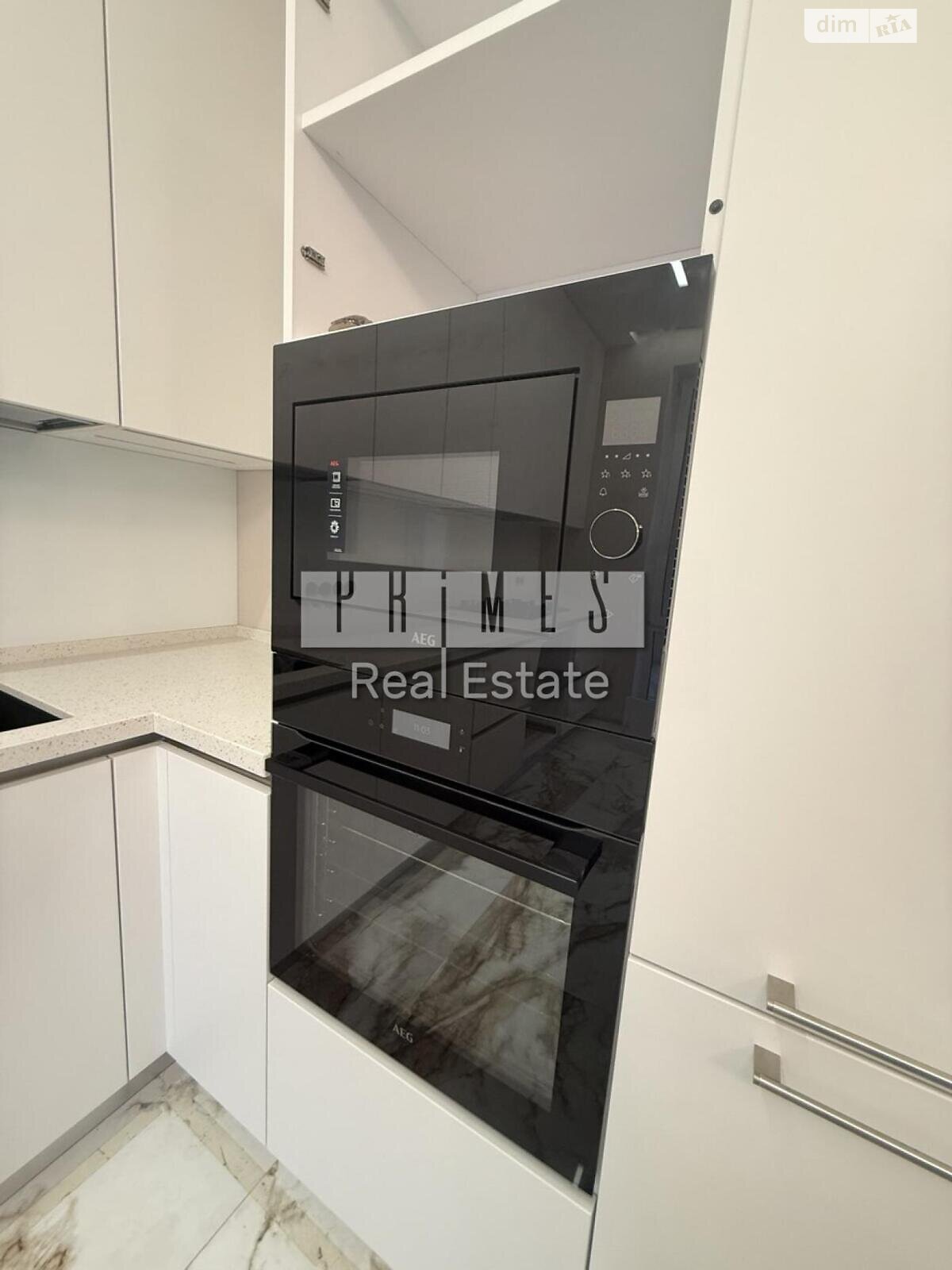 двоповерховий будинок, 330 кв. м, кирпич. Продаж у Підгірцях фото 1 двоповерховий будинок, 330 кв. м, кирпич. Продаж у Підгірцях фото 1