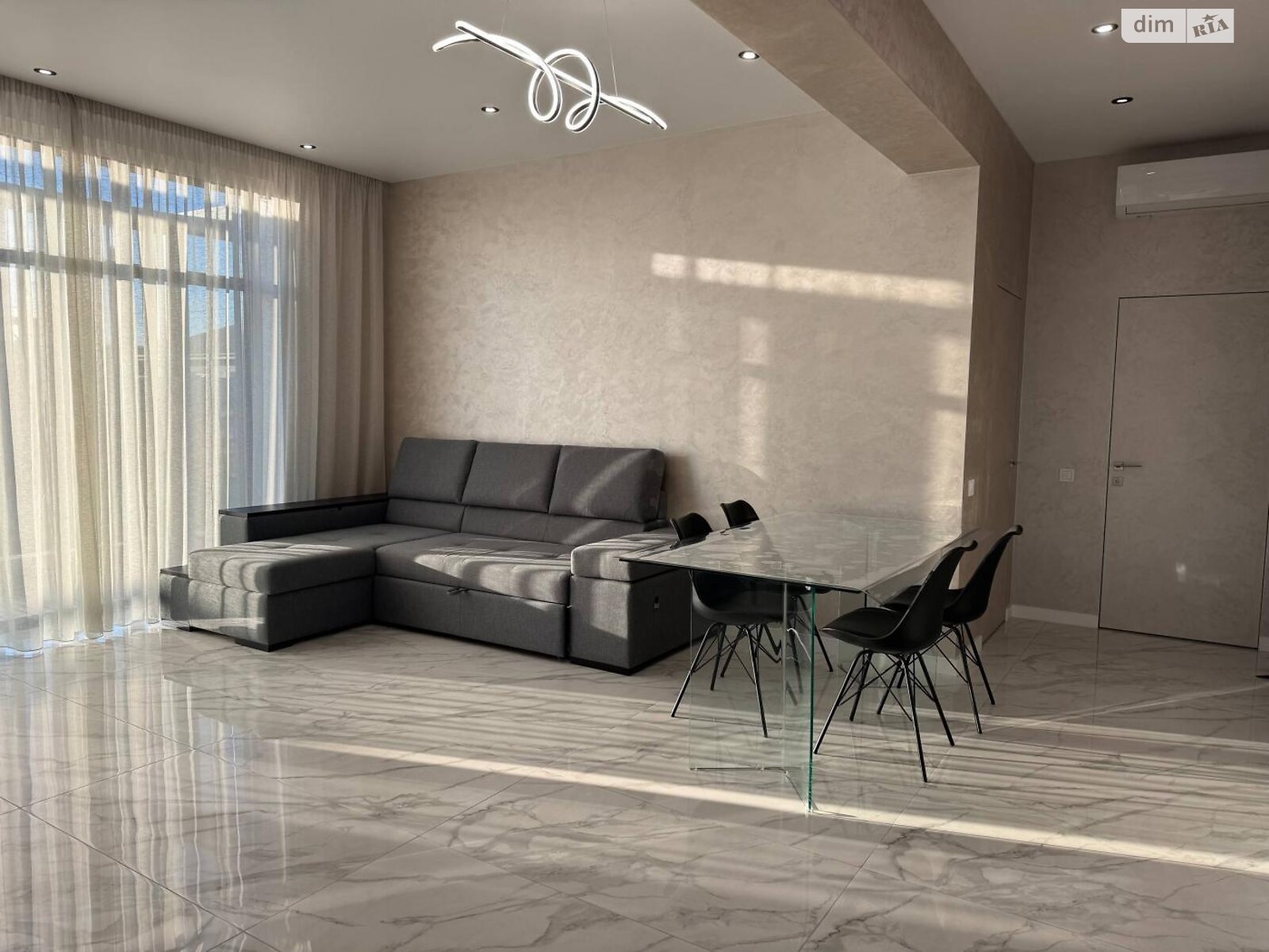 одноповерховий будинок з ремонтом, 110 кв. м, кирпич. Продаж у Підгірцях фото 1 одноповерховий будинок з ремонтом, 110 кв. м, кирпич. Продаж у Підгірцях фото 1