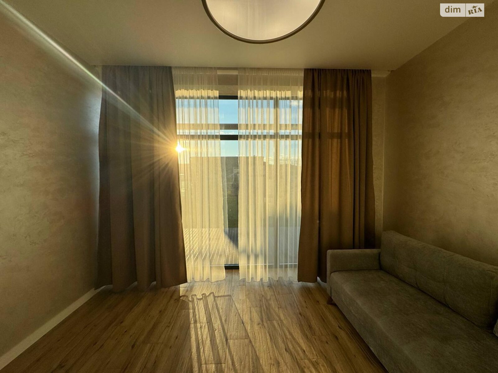 одноповерховий будинок з ремонтом, 110 кв. м, кирпич. Продаж у Підгірцях фото 1 одноповерховий будинок з ремонтом, 110 кв. м, кирпич. Продаж у Підгірцях фото 1