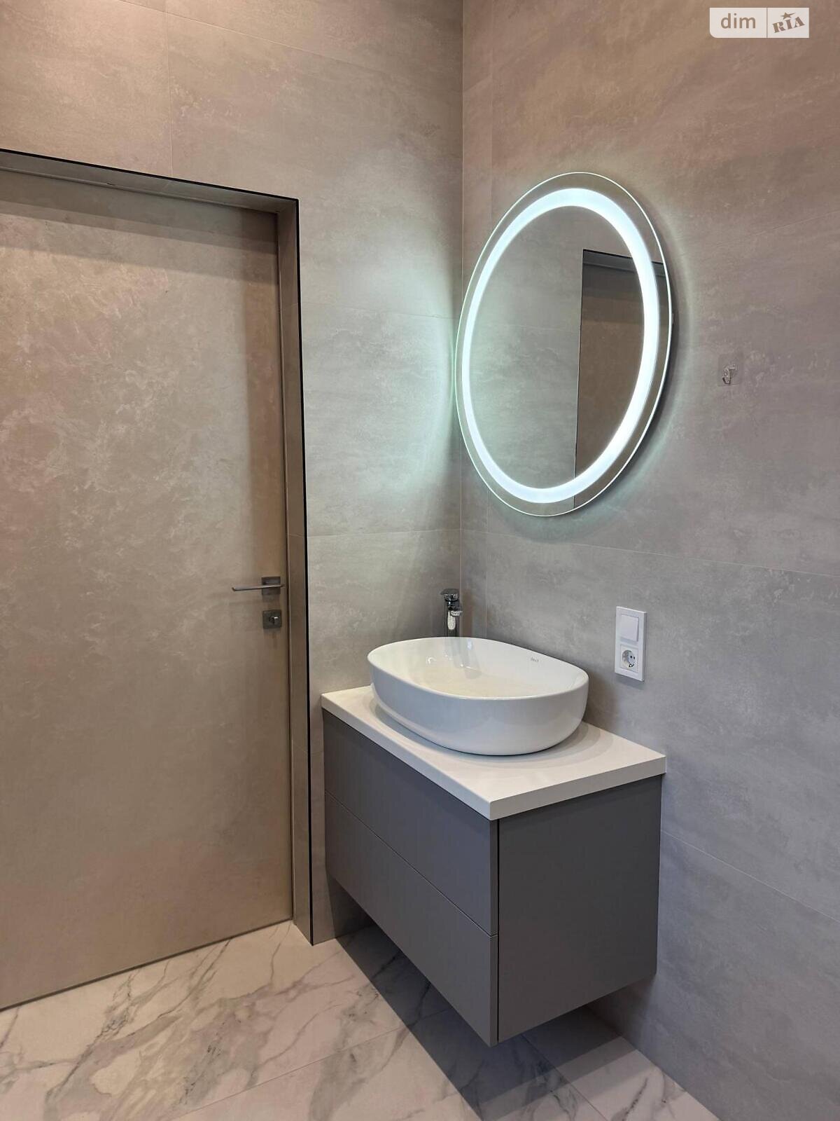 одноповерховий будинок з ремонтом, 110 кв. м, кирпич. Продаж у Підгірцях фото 1 одноповерховий будинок з ремонтом, 110 кв. м, кирпич. Продаж у Підгірцях фото 1