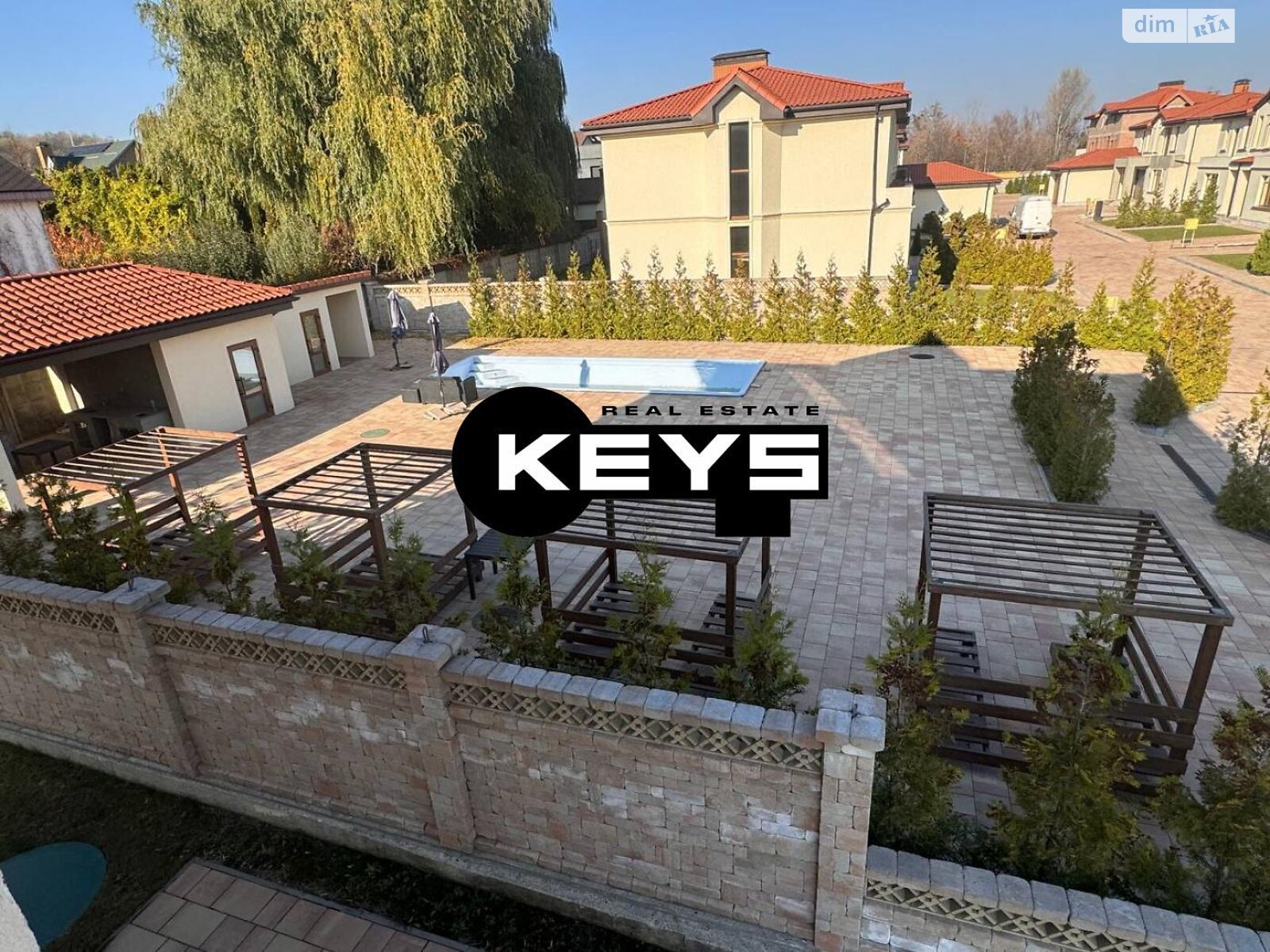 триповерховий будинок, 220 кв. м, кирпич. Продаж у Підгірцях фото 1 триповерховий будинок, 220 кв. м, кирпич. Продаж у Підгірцях фото 1