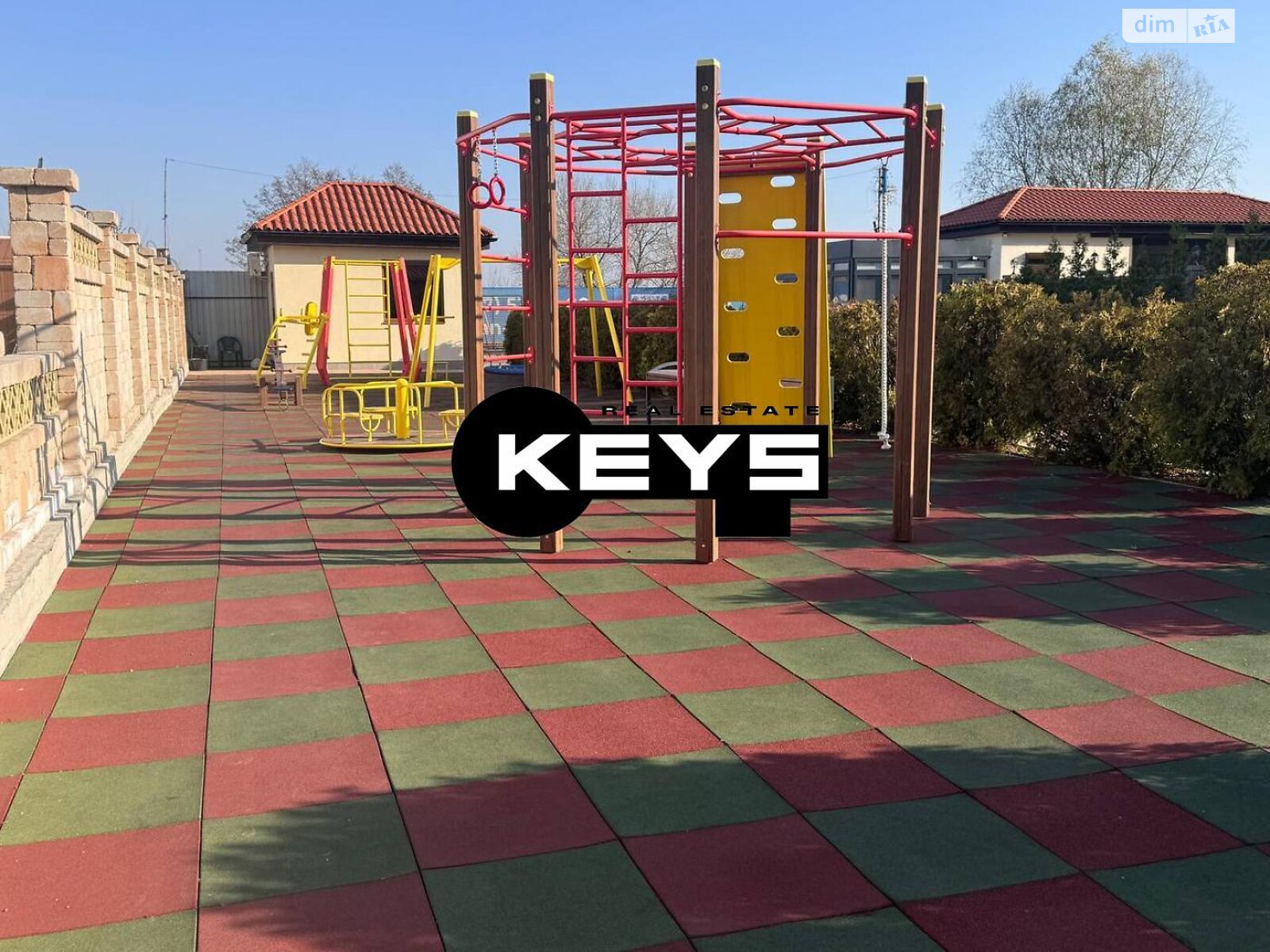 триповерховий будинок, 220 кв. м, кирпич. Продаж у Підгірцях фото 1 триповерховий будинок, 220 кв. м, кирпич. Продаж у Підгірцях фото 1
