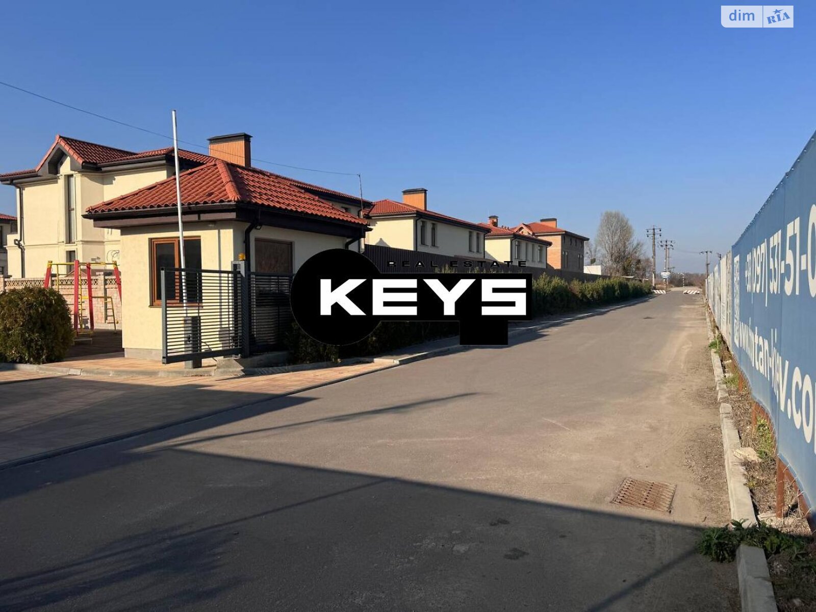 триповерховий будинок, 220 кв. м, кирпич. Продаж у Підгірцях фото 1 триповерховий будинок, 220 кв. м, кирпич. Продаж у Підгірцях фото 1