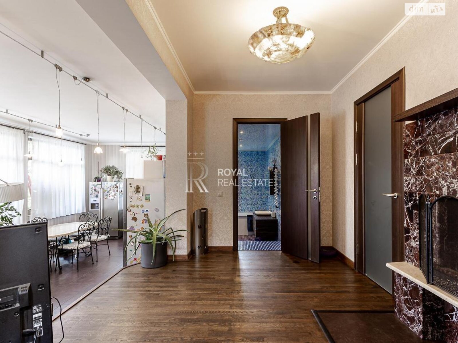 двоповерховий будинок, 200 кв. м, кирпич. Продаж у Підгірцях фото 1 двоповерховий будинок, 200 кв. м, кирпич. Продаж у Підгірцях фото 1