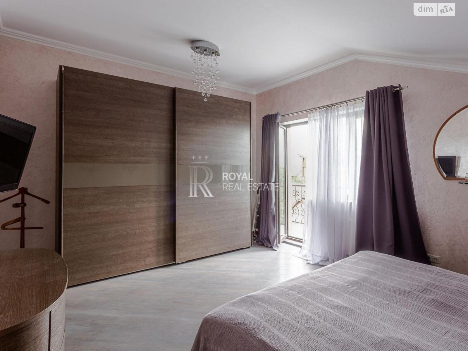 двоповерховий будинок, 200 кв. м, кирпич. Продаж у Підгірцях фото 1 двоповерховий будинок, 200 кв. м, кирпич. Продаж у Підгірцях фото 1